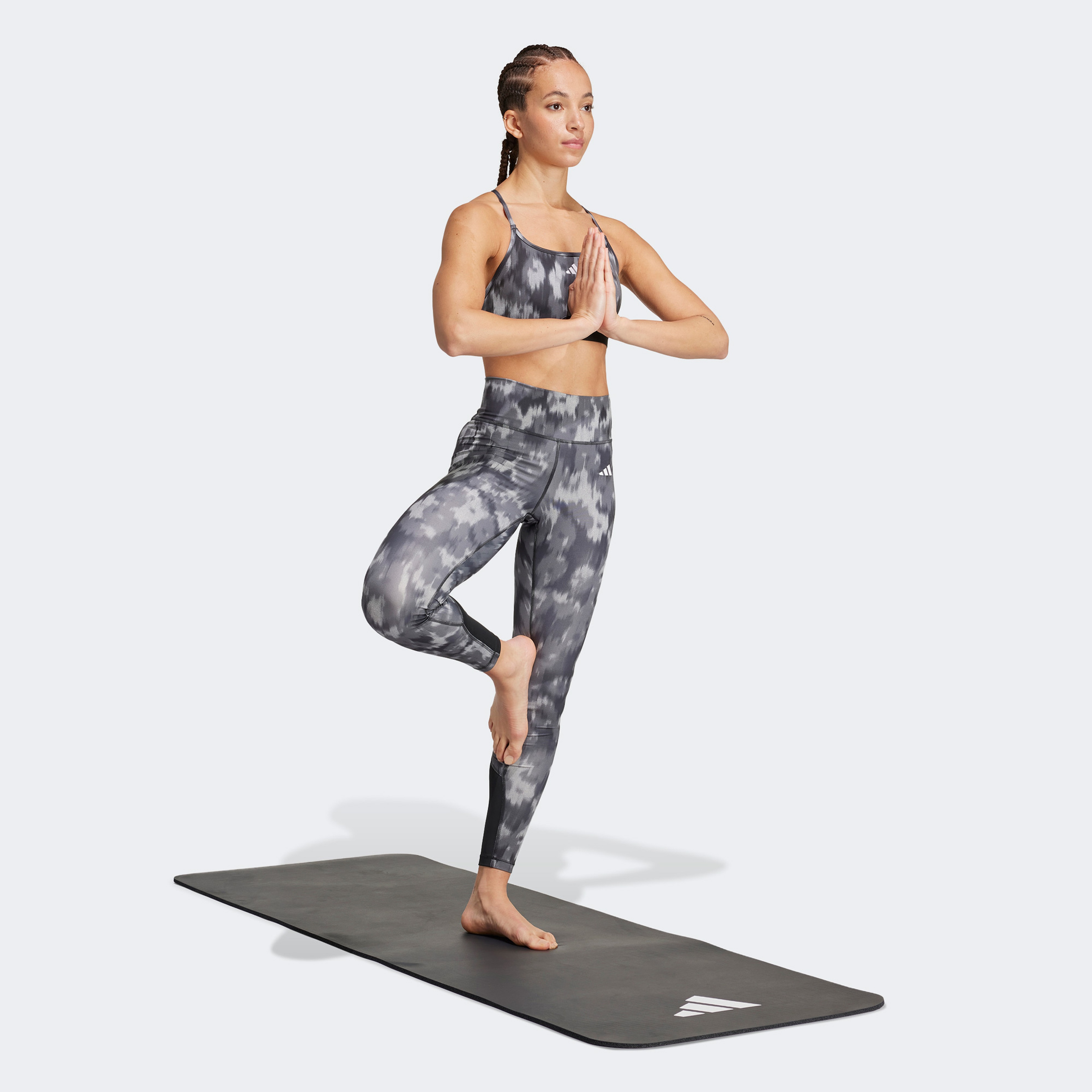 adidas Aer Light-Support Aop Kadın Gri Bra