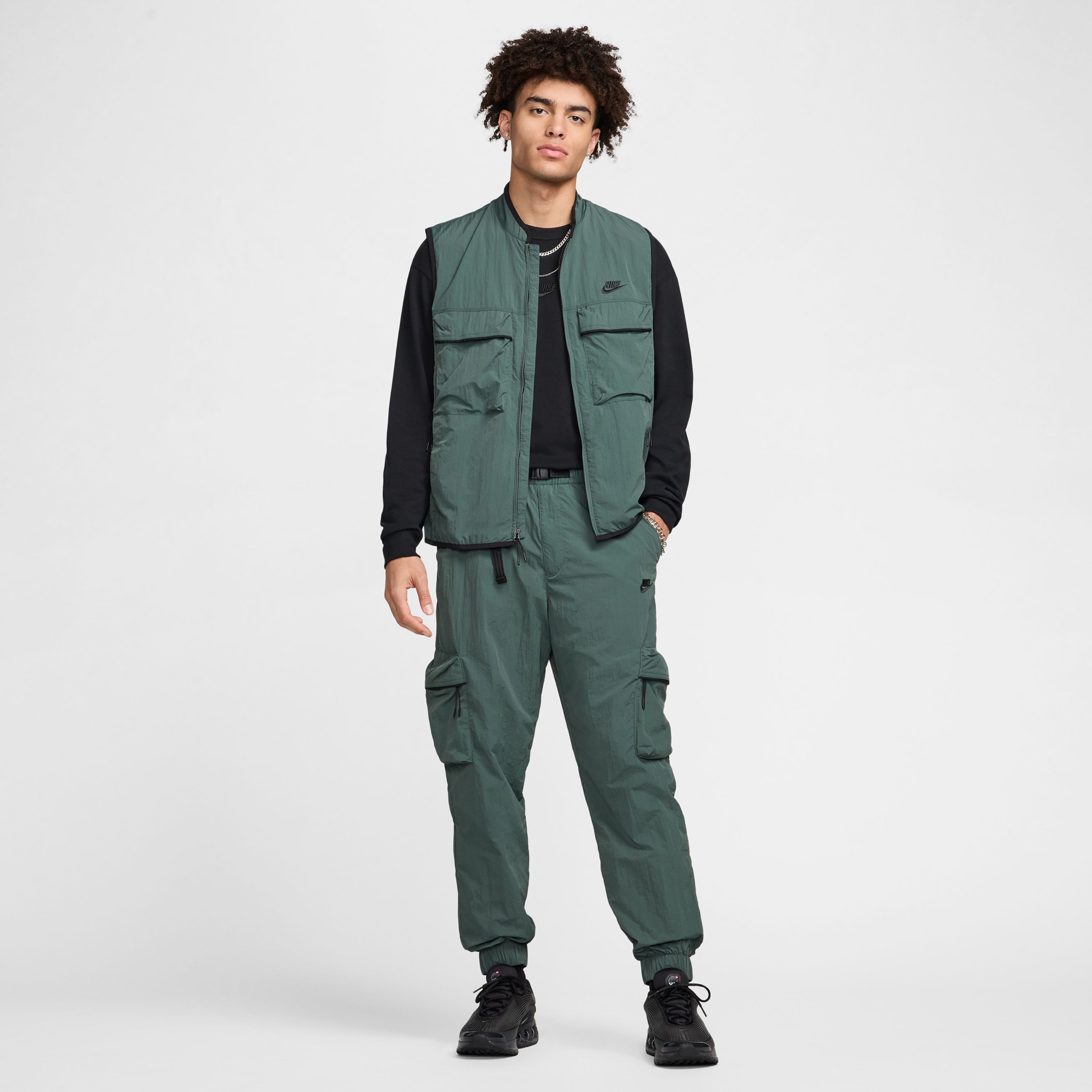 Nike Tech Woven Erkek Yeşil Eşofman Altı