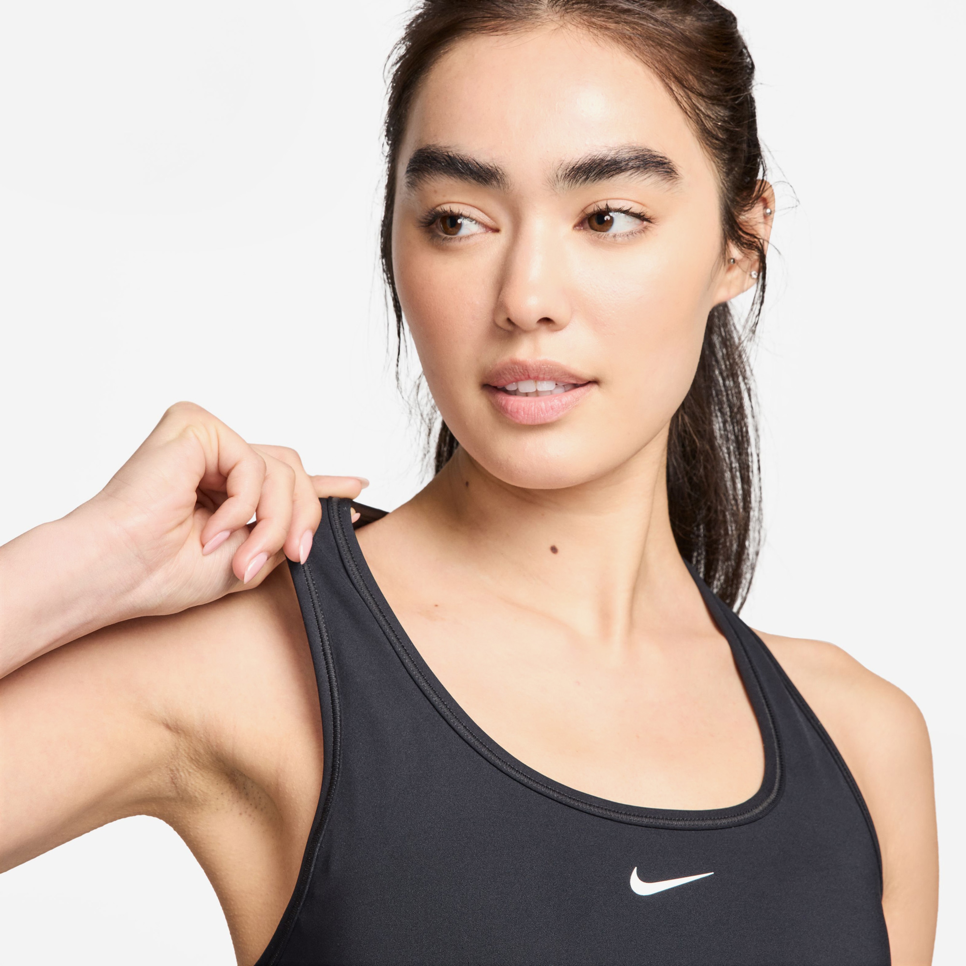 Nike Swoosh Medium Support Kadın Siyah Bra