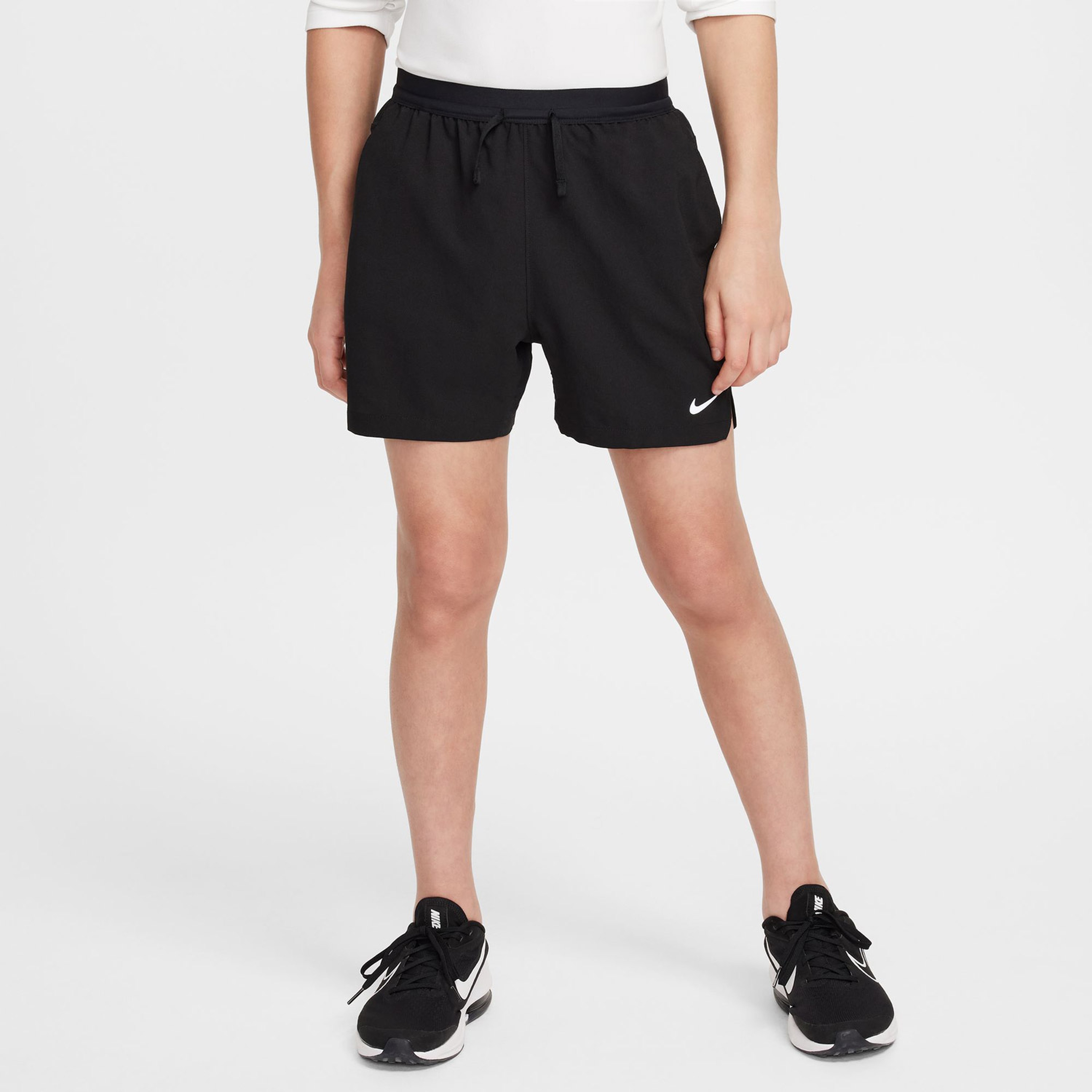 Nike Dri-Fit Multi Tech Çocuk Siyah Antrenman Şortu