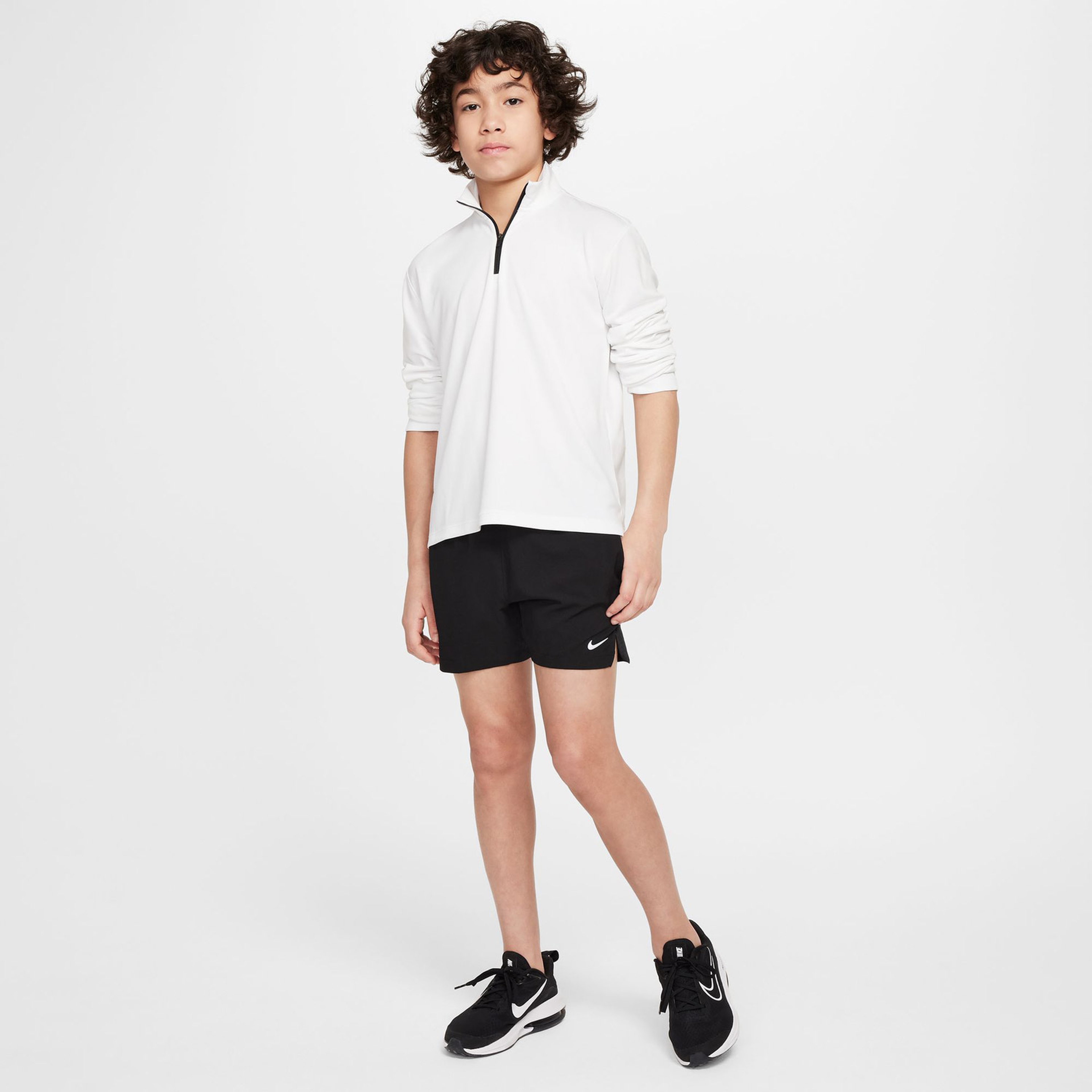 Nike Dri-Fit Multi Tech Çocuk Siyah Antrenman Şortu