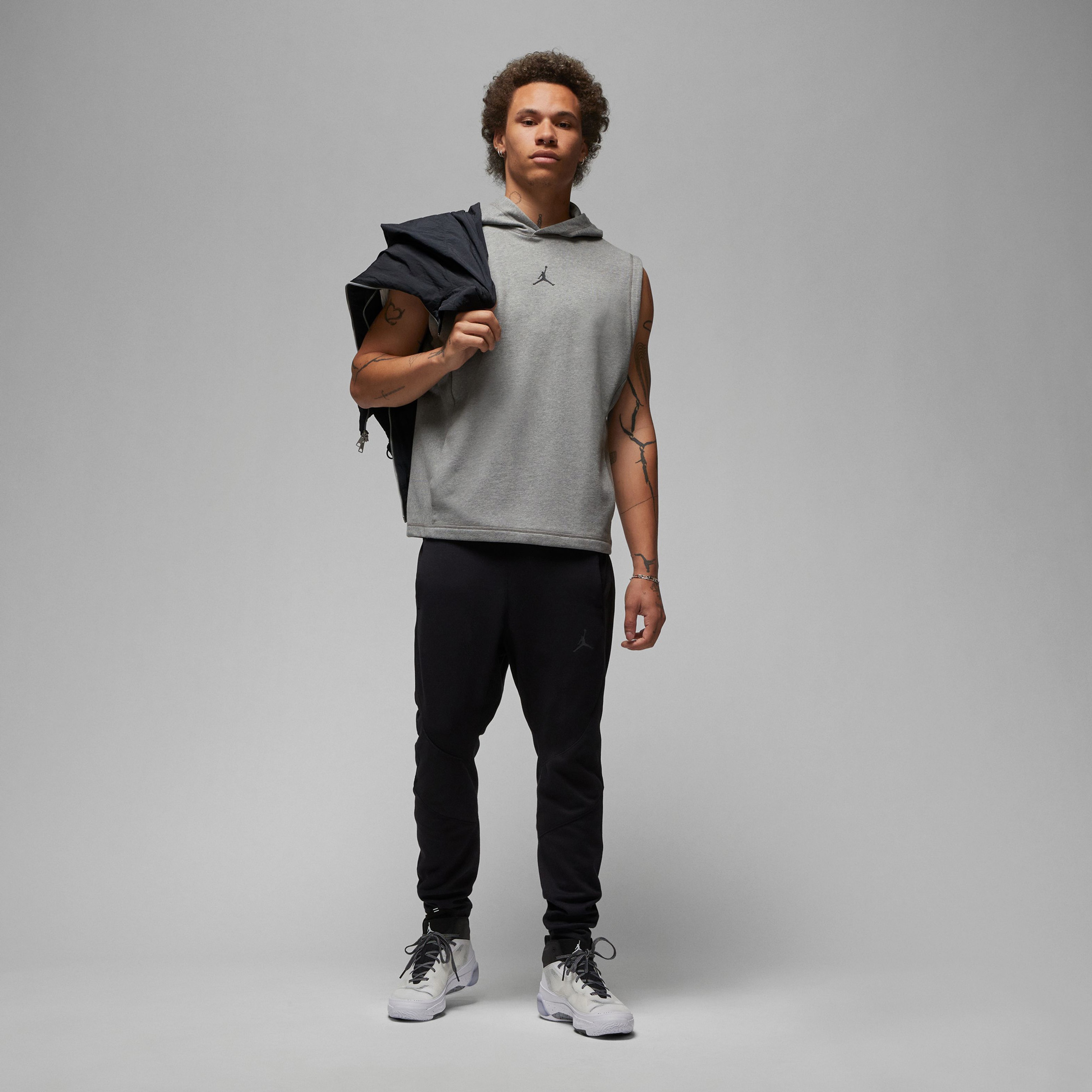 Jordan Dri-Fit Sport Fleece Erkek Gri Kolsuz Sweatshirt