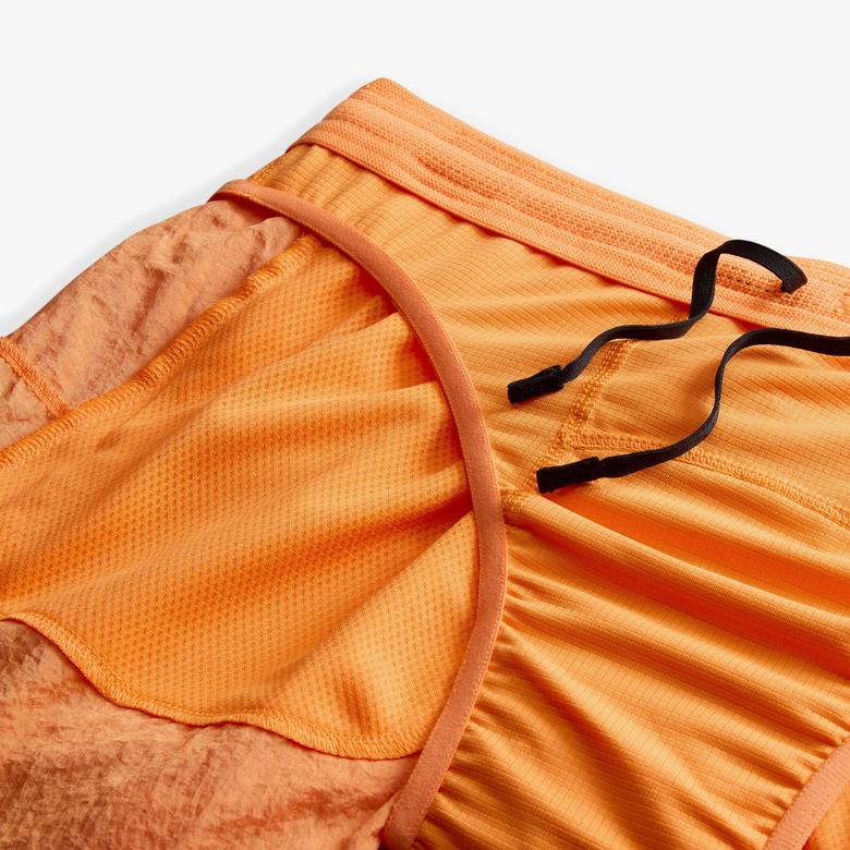 Nike Dri-Fit Stride Running Division Erkek Turuncu Şort
