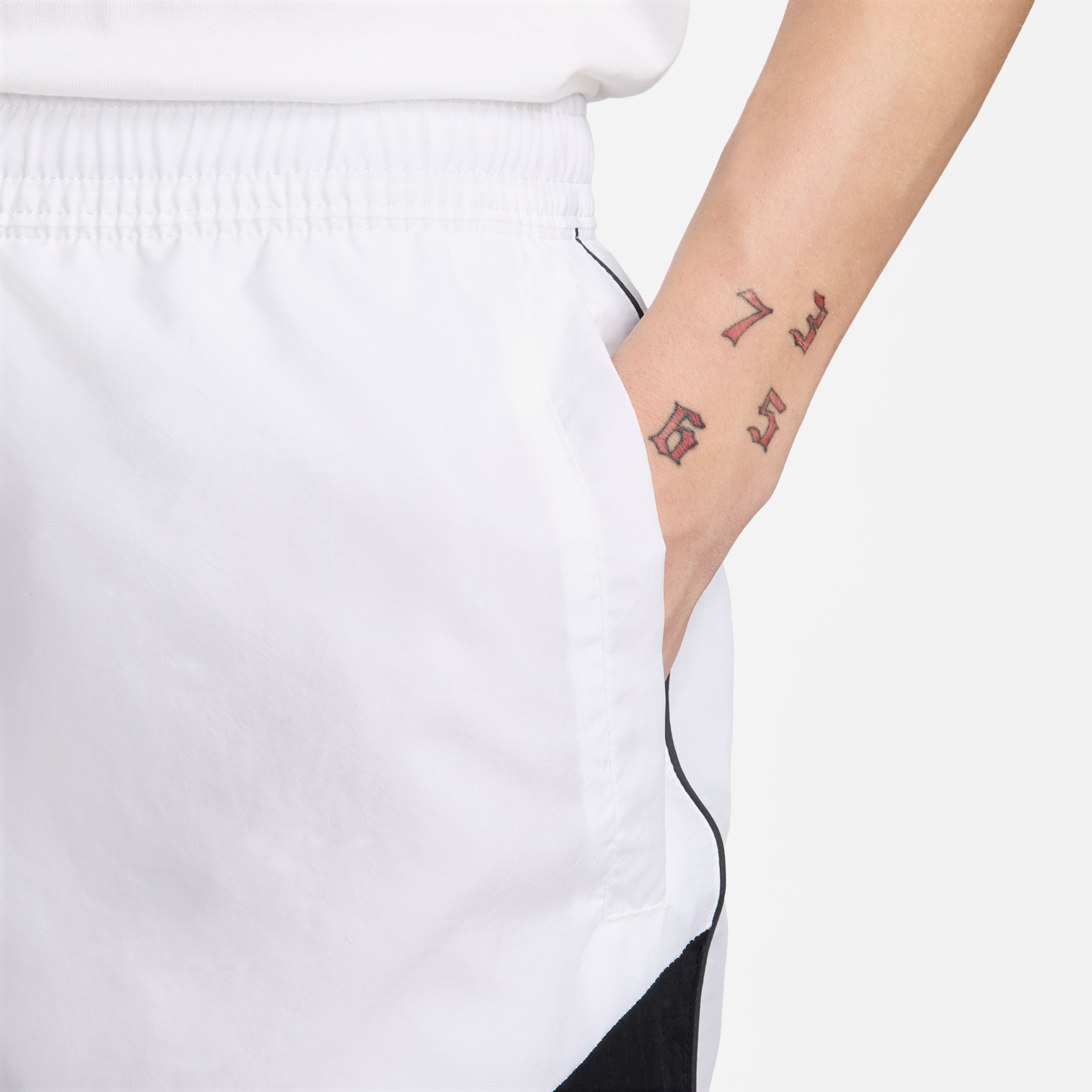 Nike Sportswear Air Erkek Beyaz Şort