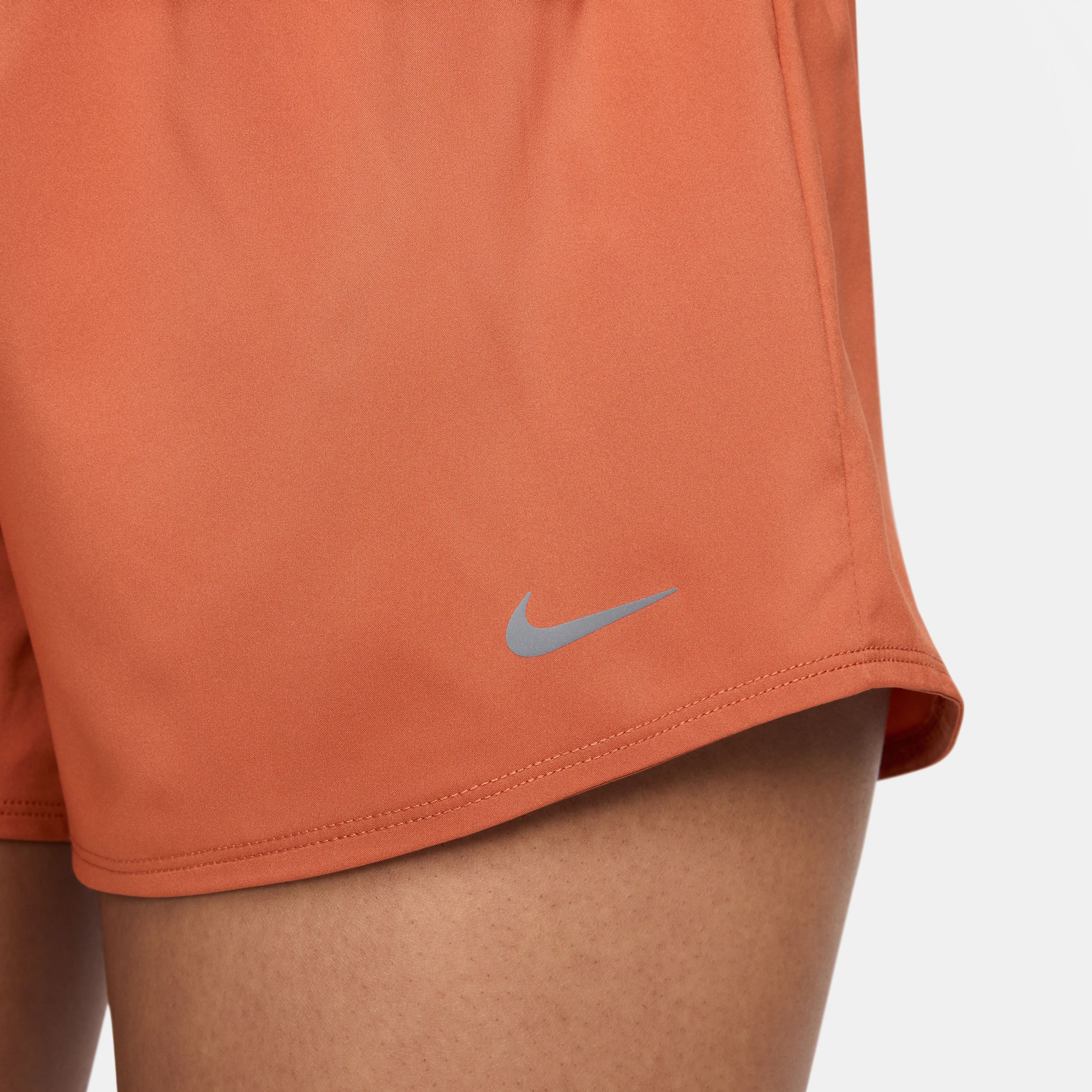 Nike One Kadın Turuncu Şort
