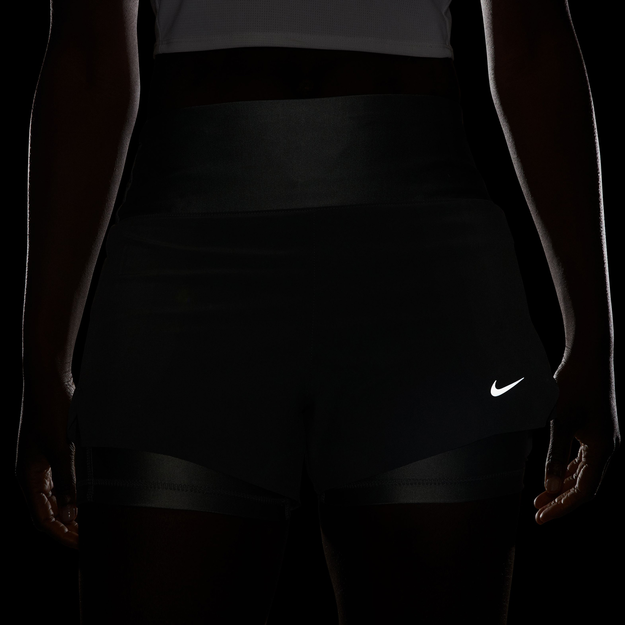 Nike Dri-FIT Swift Kadın Siyah Şort