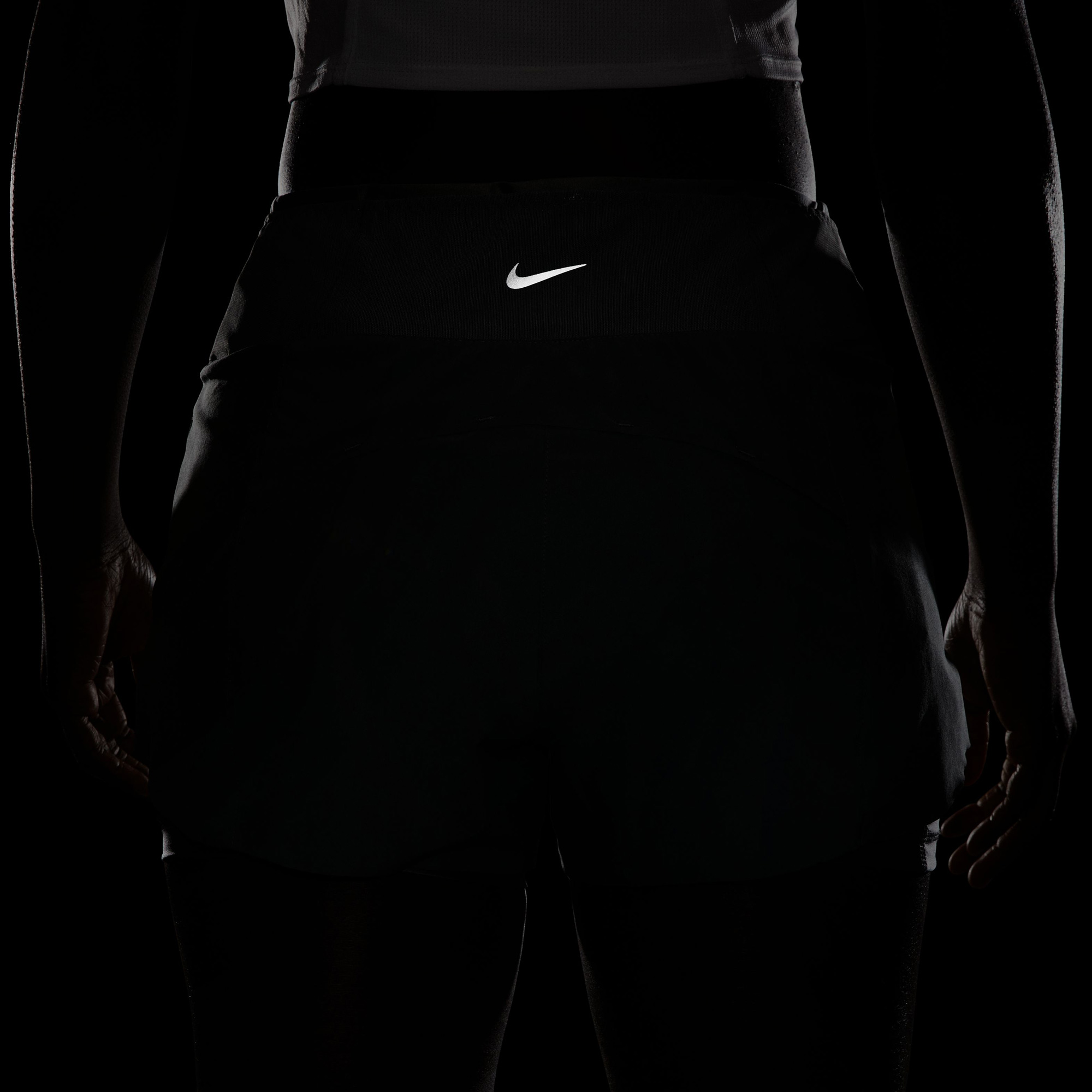 Nike Dri-FIT Swift Kadın Siyah Şort