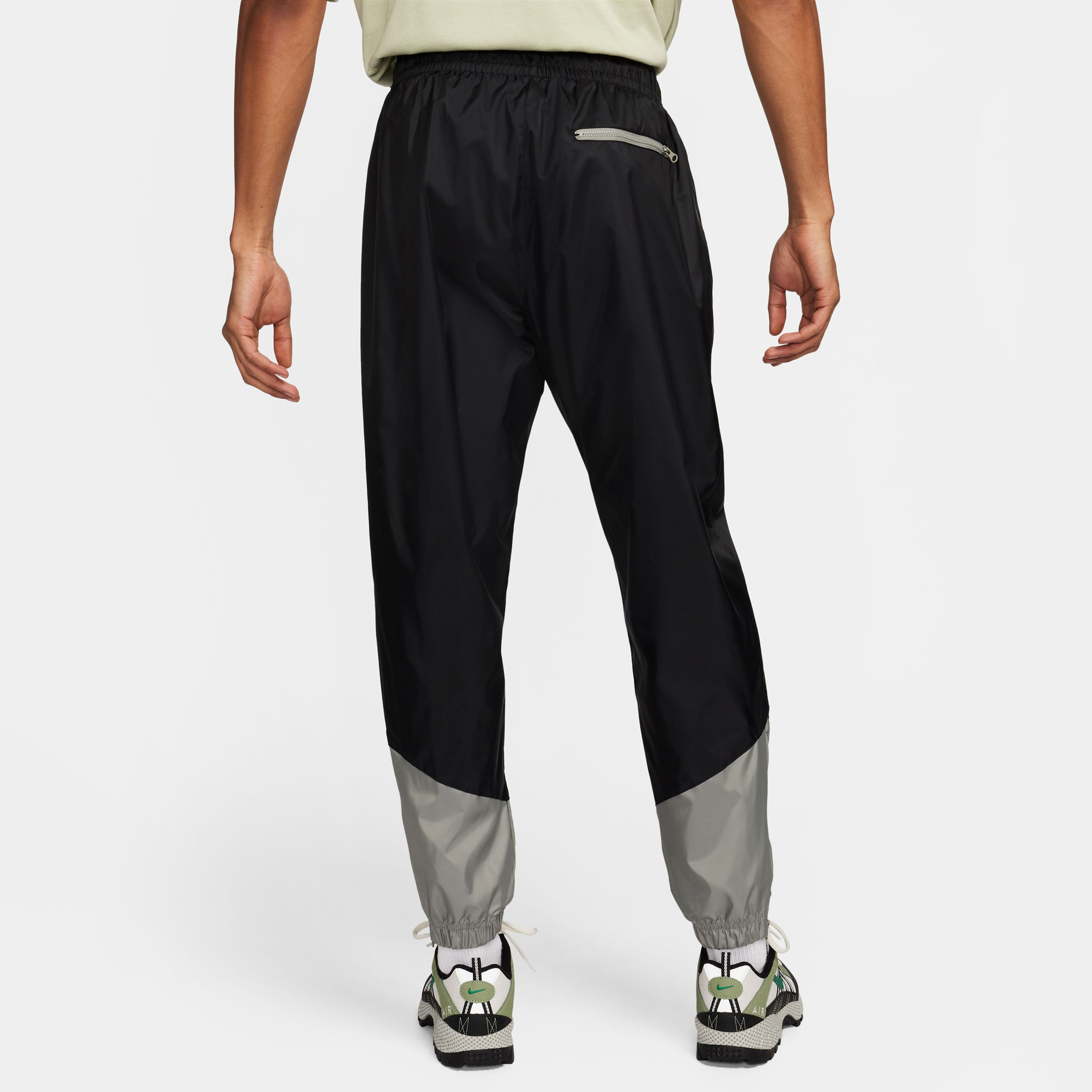 Nike Windrunner Erkek Gri Eşofman Altı