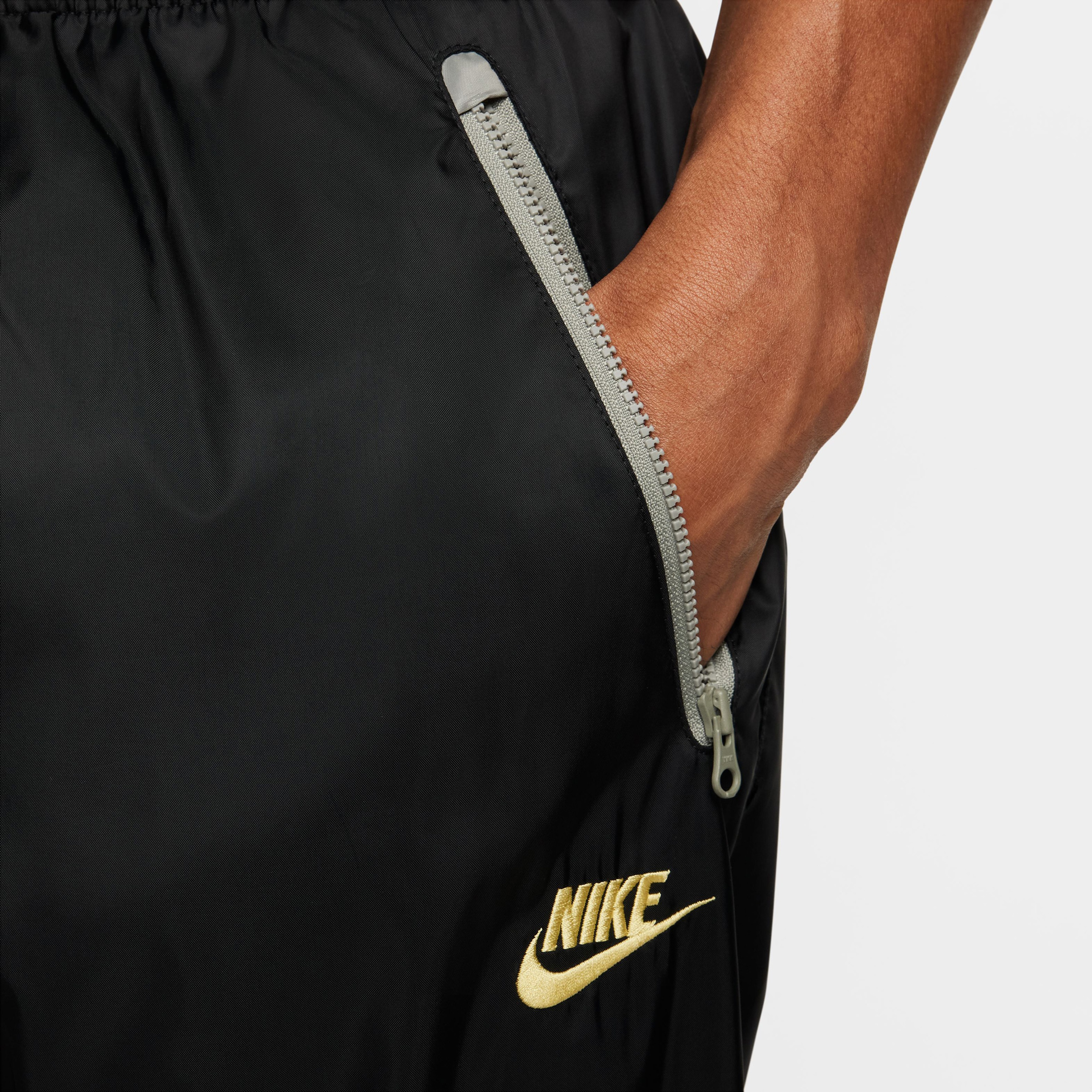Nike Windrunner Erkek Gri Eşofman Altı