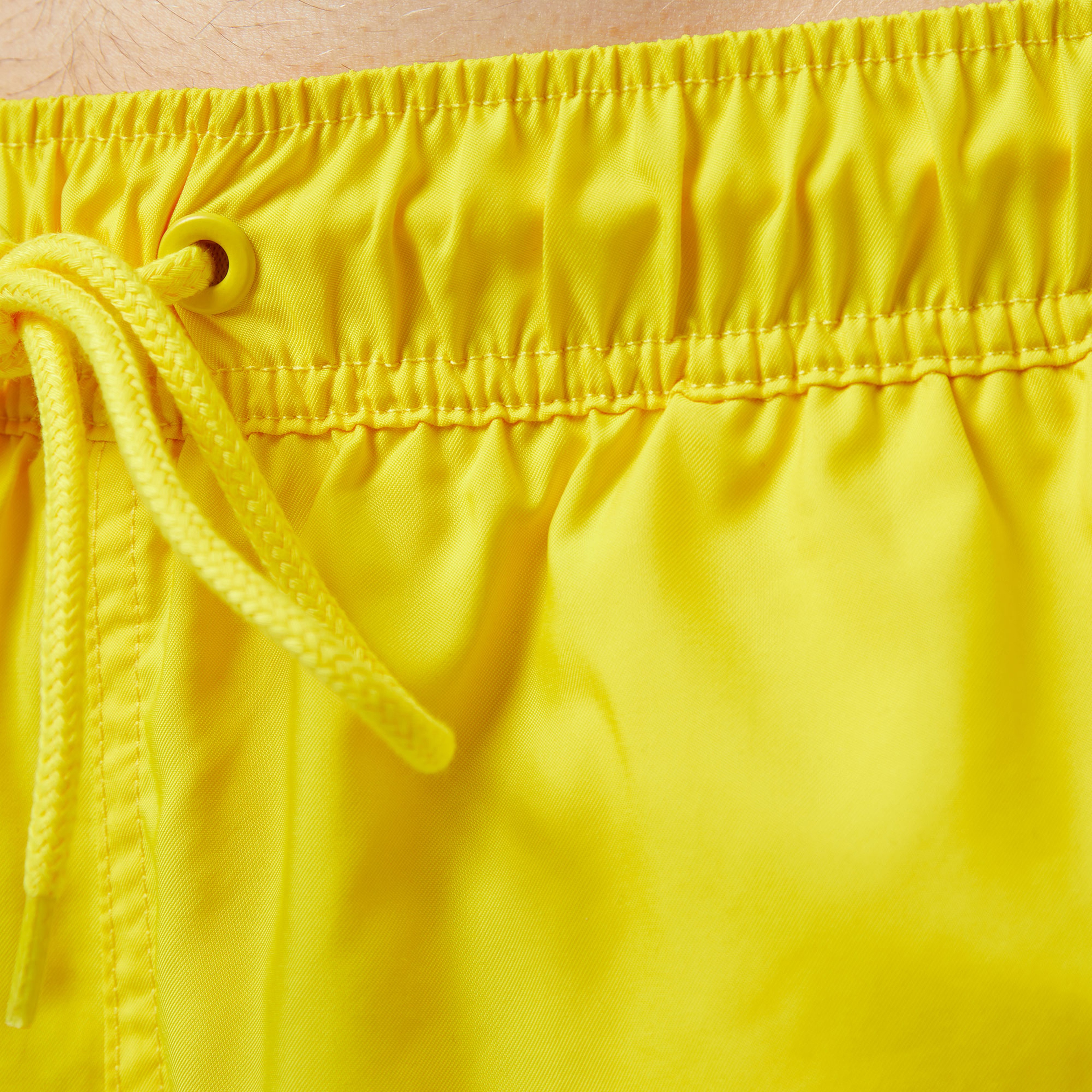 Nike Club Flow Erkek Sarı Şort