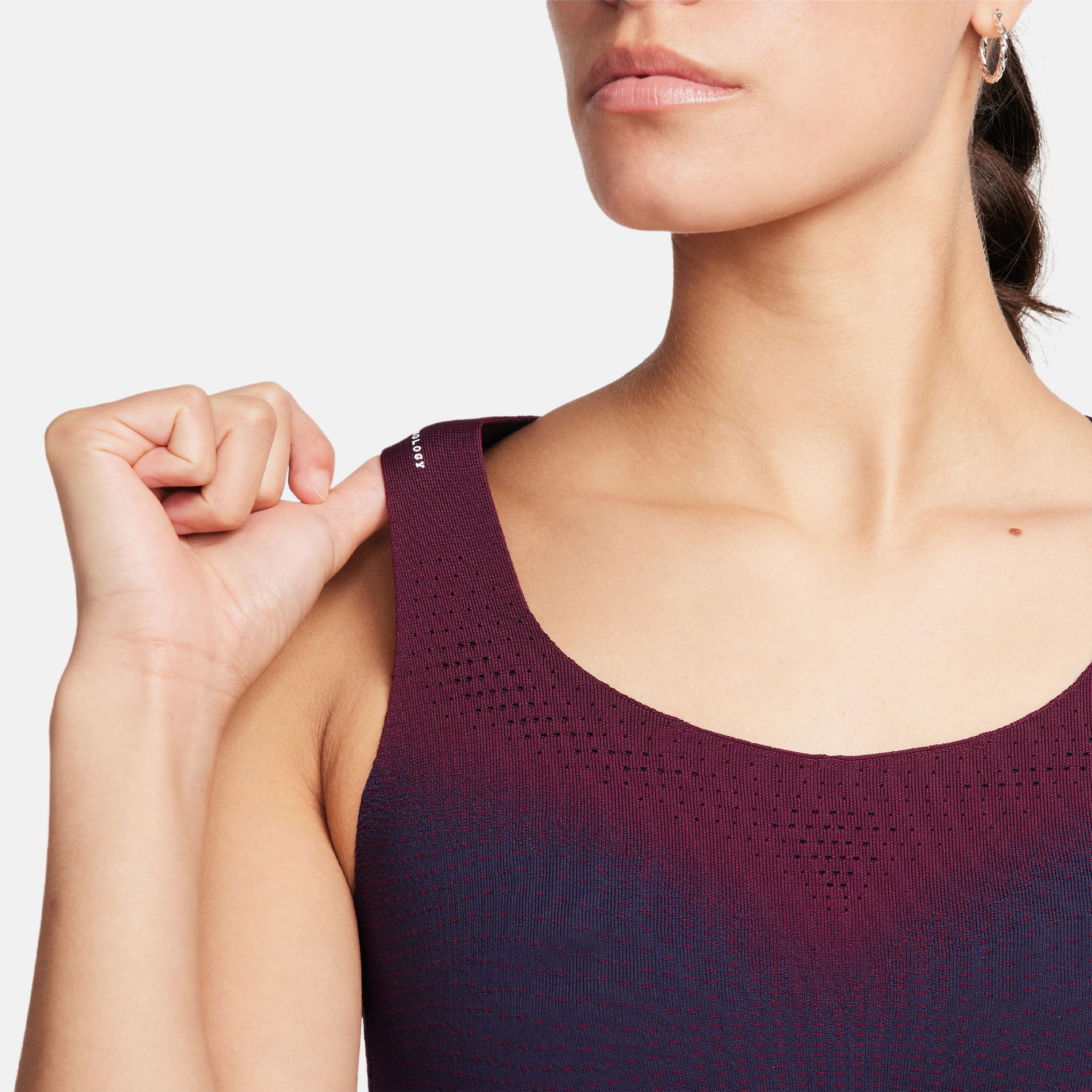 Nike Swoosh Flyknit Kadın Bordo Bra