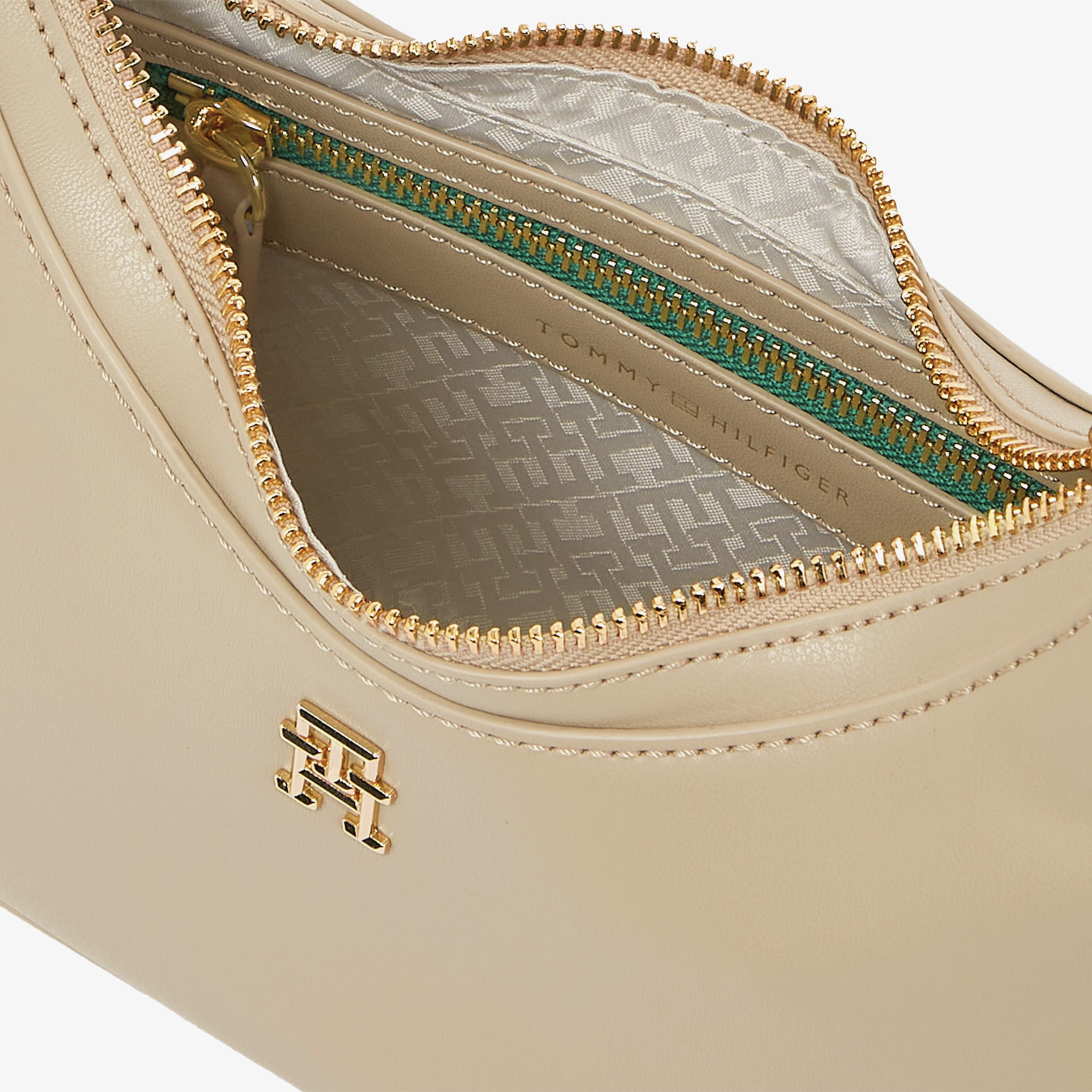 Tommy Hilfiger Kadın Bej Çanta