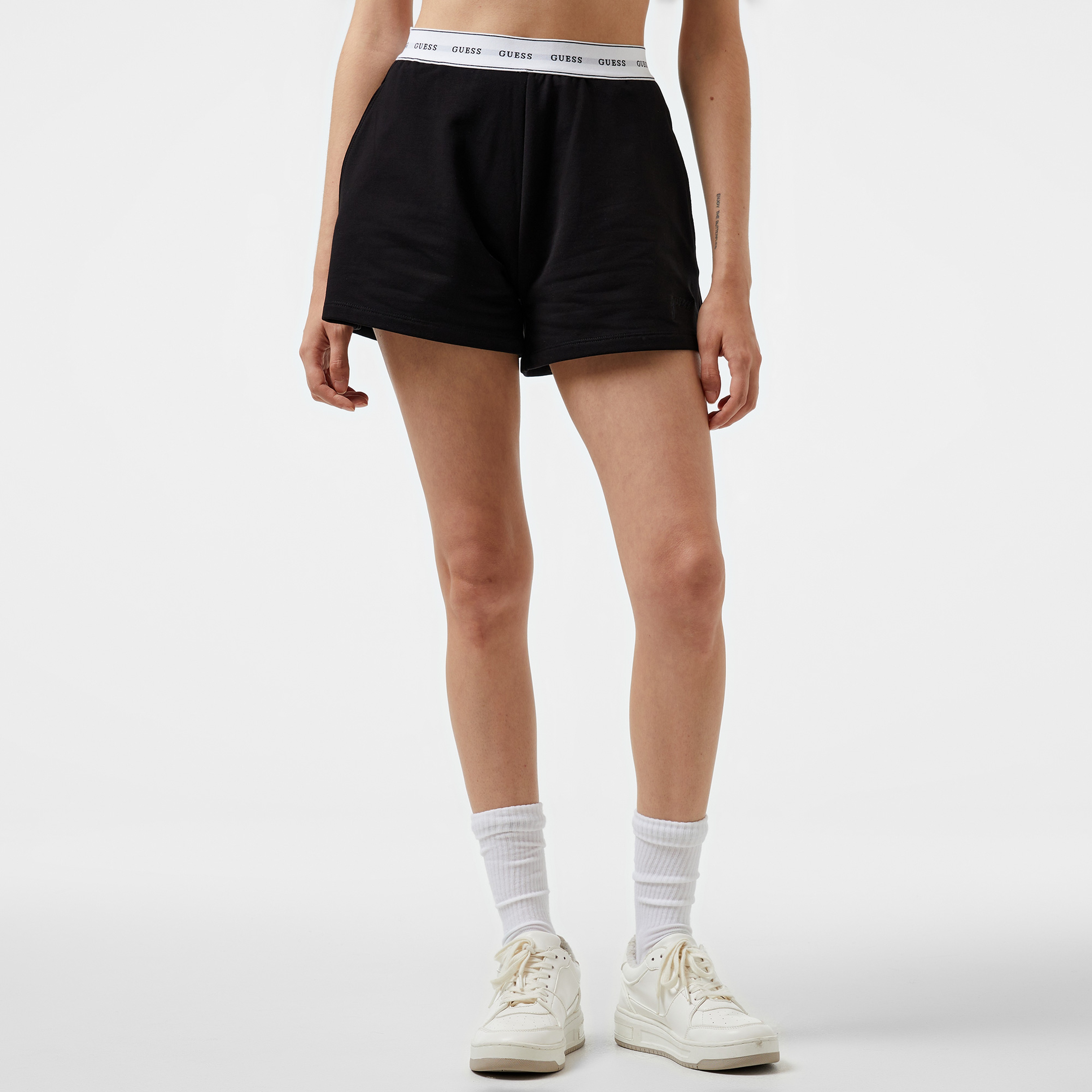 Guess Carrie Shorts Org. Co Cozy Fleece 250 Kadın Siyah Şort