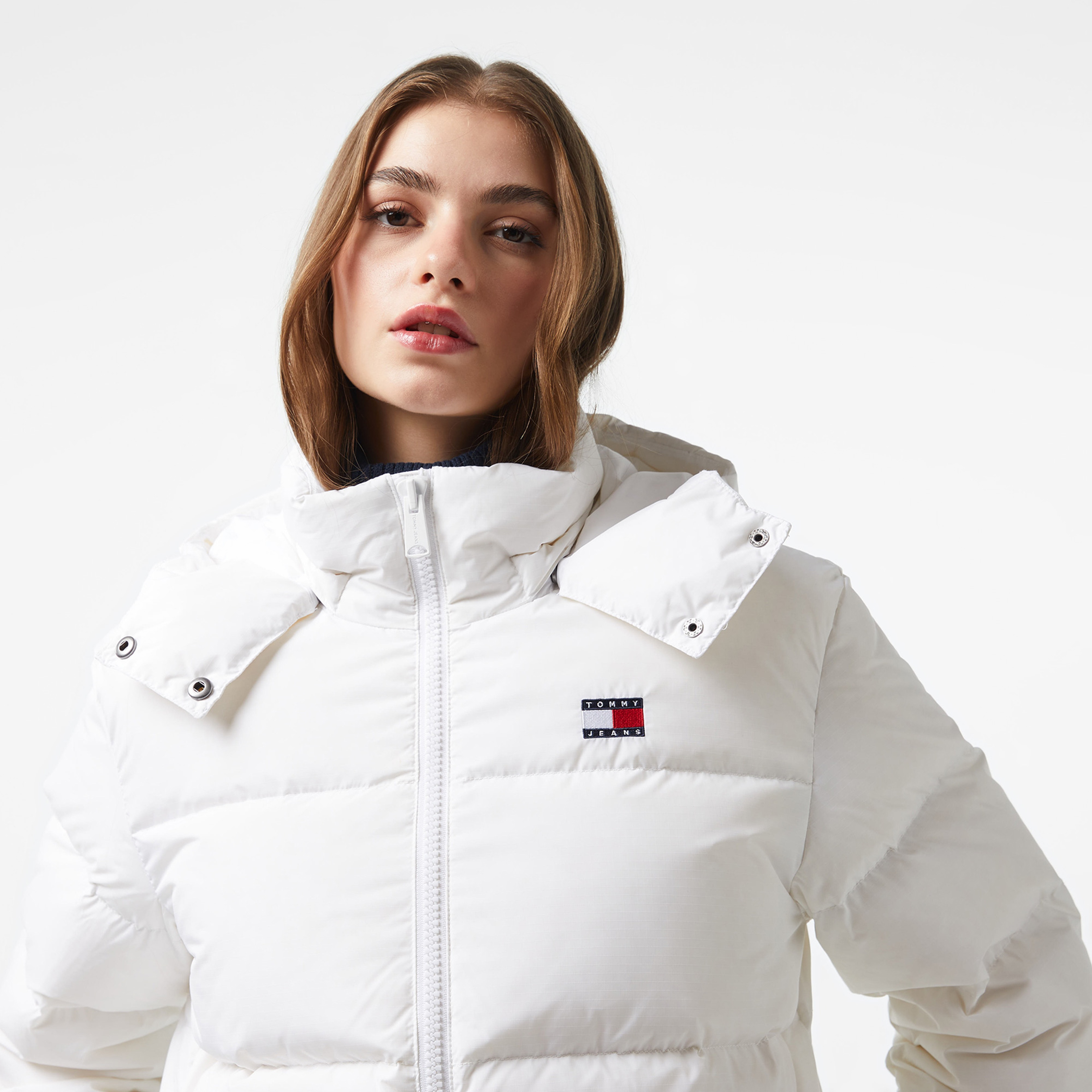 Tommy Hilfiger Jeans Alaska Puffer Kadın Beyaz Mont