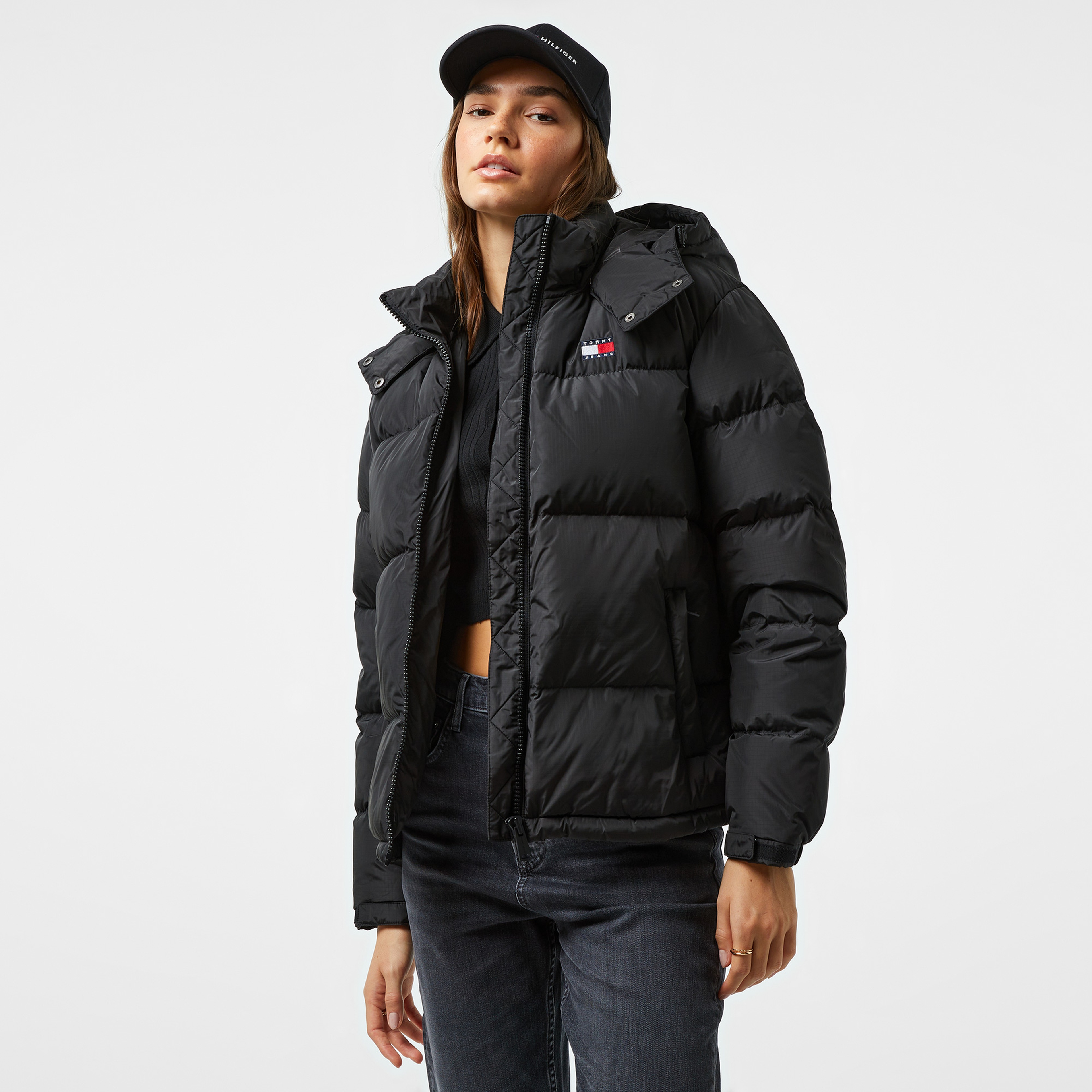 Tommy Jeans Kadın Siyah Mont