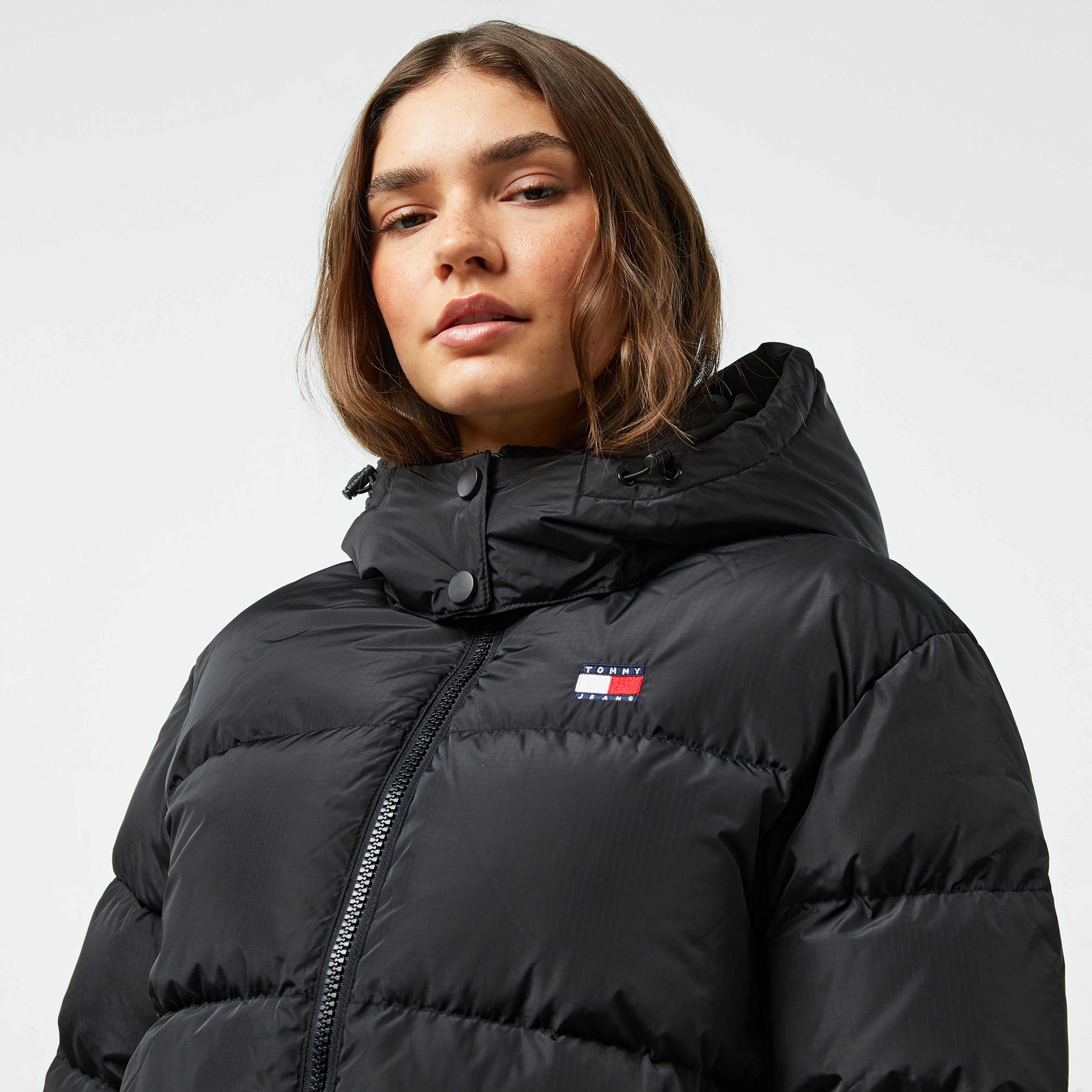 Tommy Jeans Kadın Siyah Mont