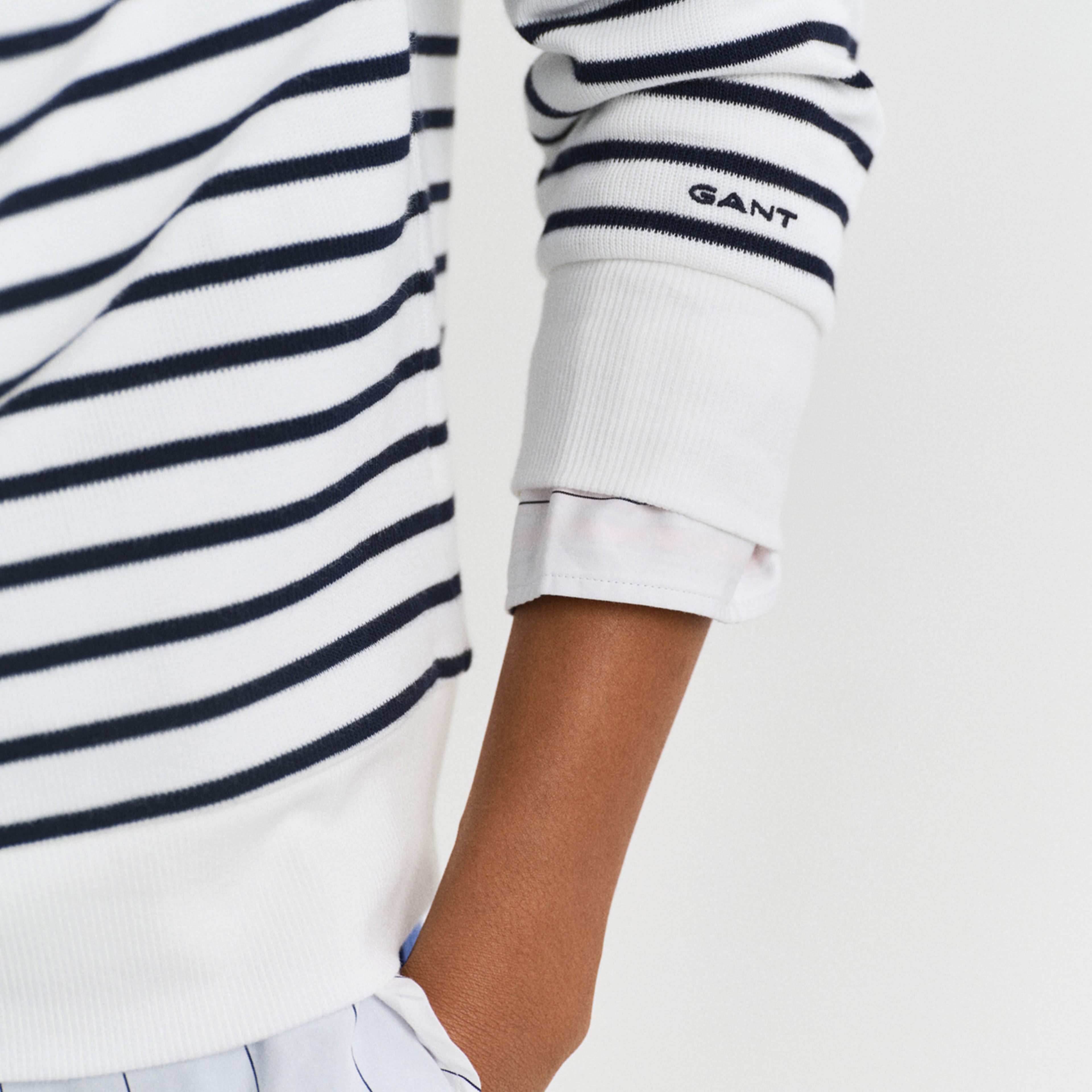 GANT Kadın Krem Relaxed Fit Çizgili Sweatshirt
