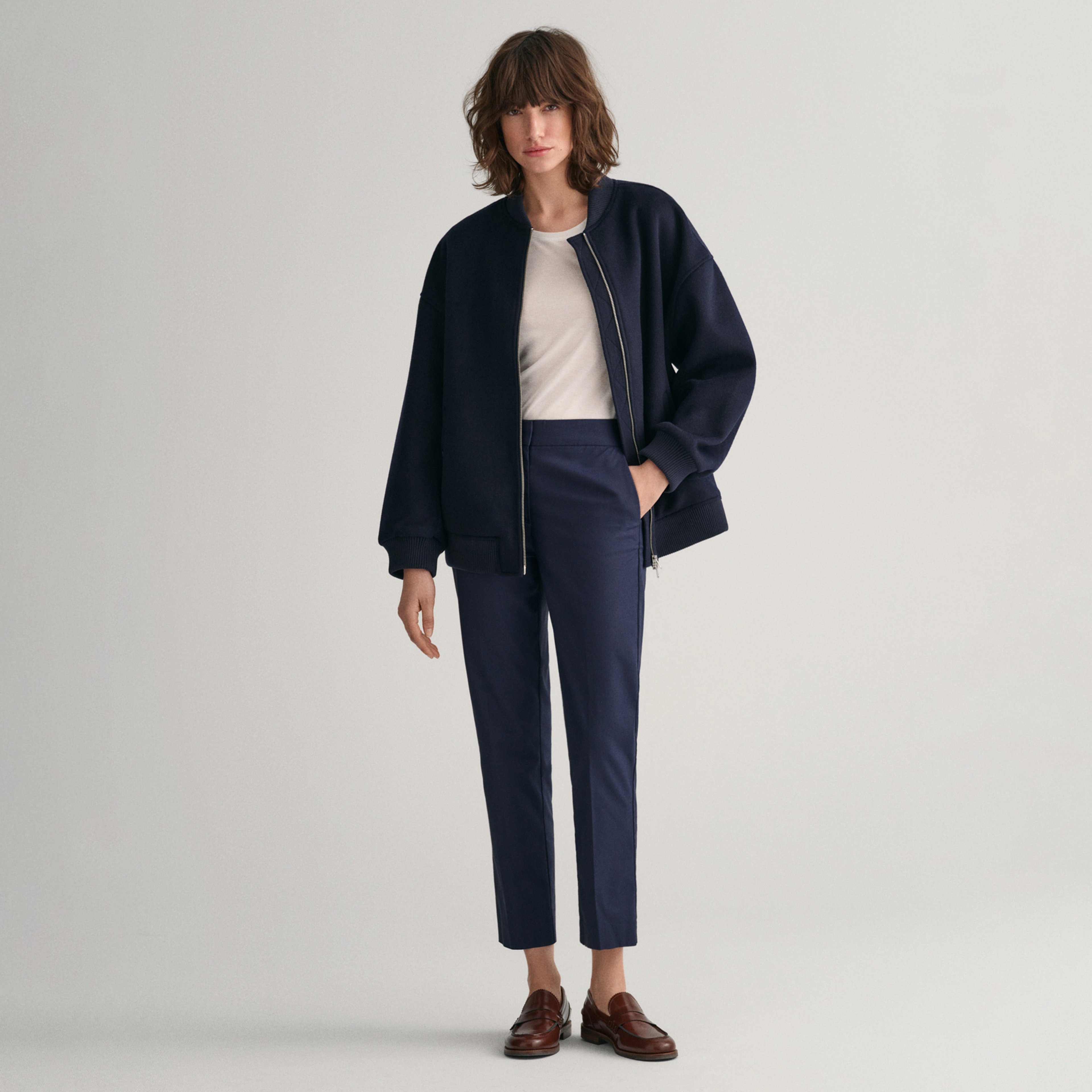 GANT Kadın Lacivert Slim Fit Pantolon