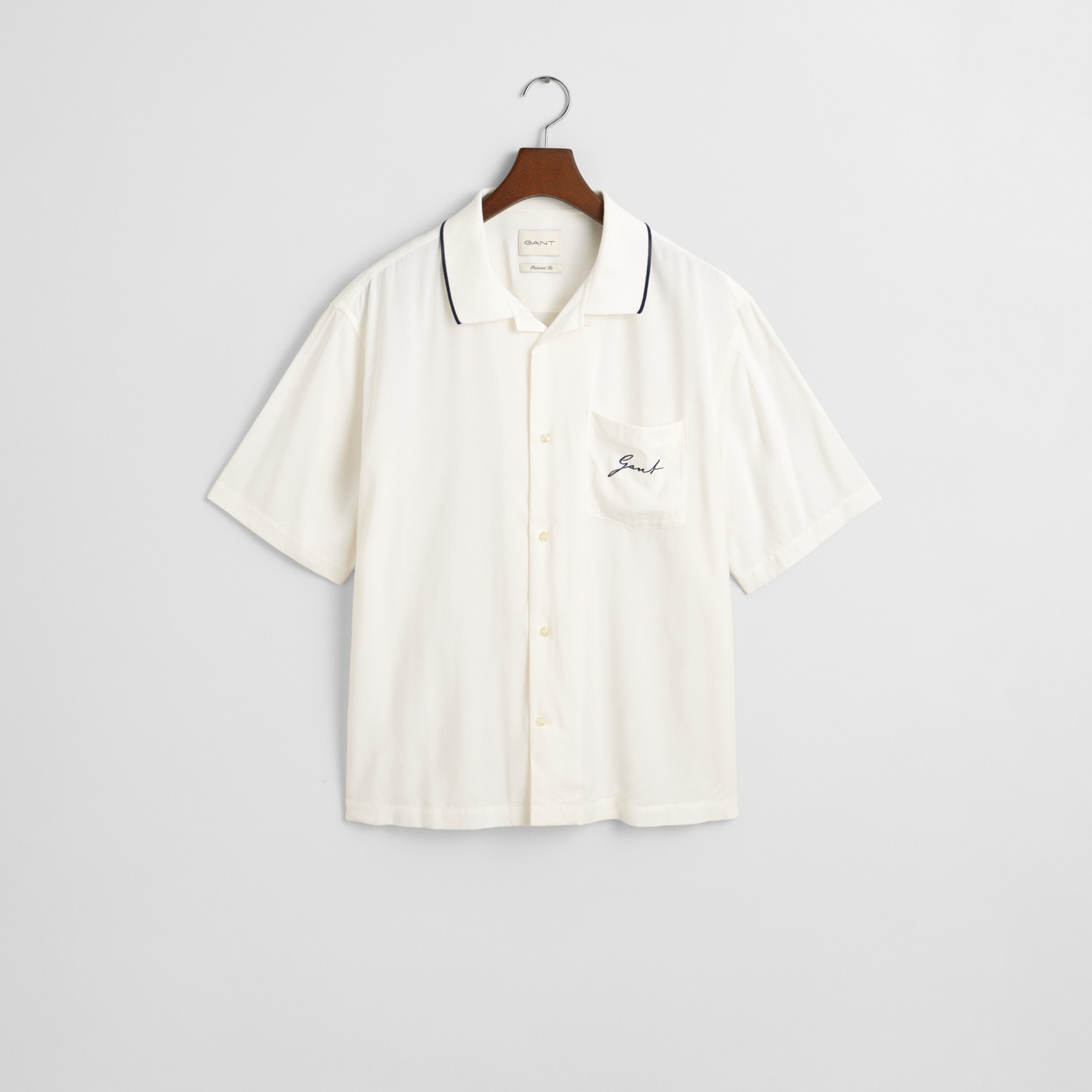 GANT Erkek Krem Relaxed Fit Klasik Yaka Logolu Gömlek