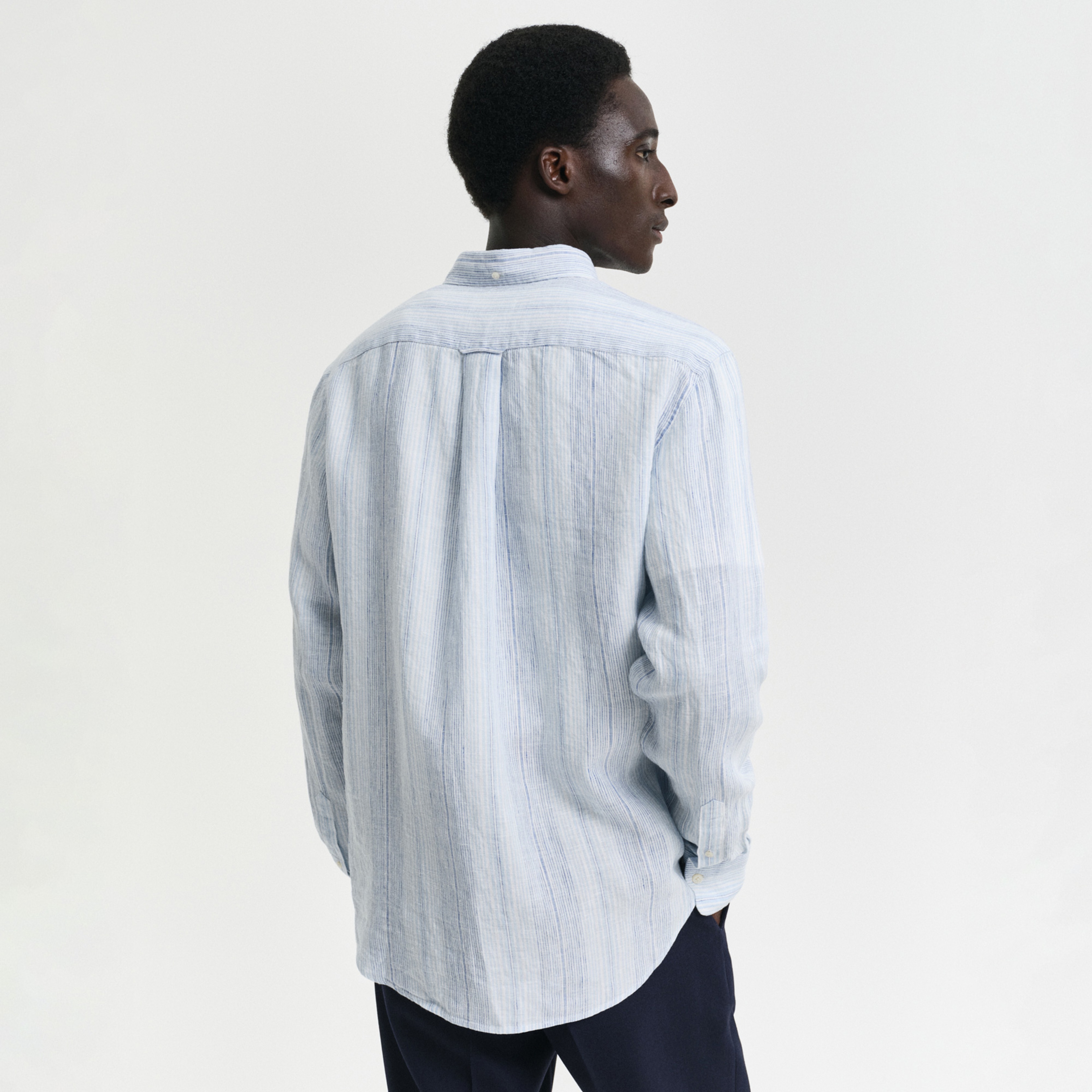 GANT Erkek Mavi Regular Fit Düğmeli Yaka Çizgili Gömlek