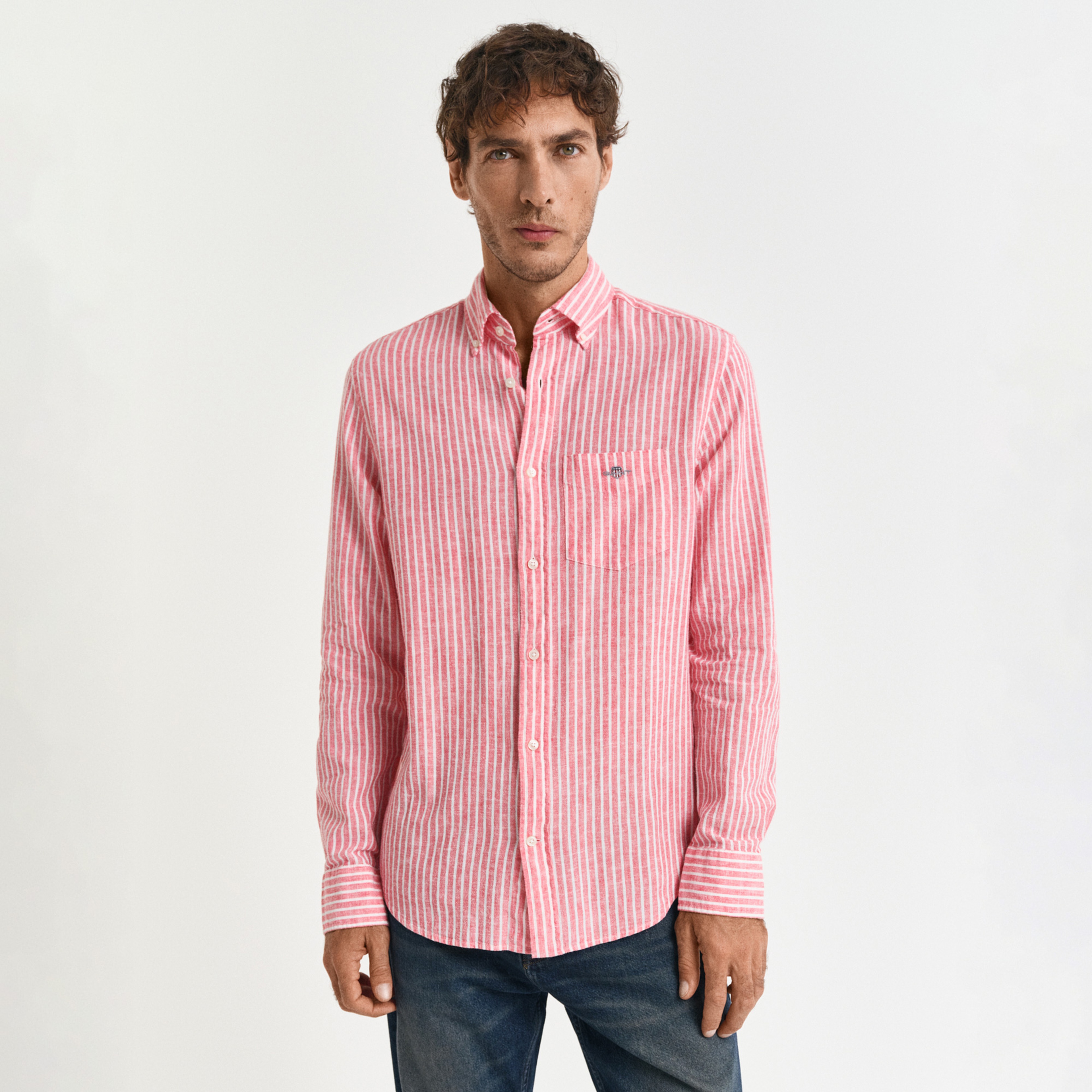 GANT Erkek Kırmızı Regular Fit Düğmeli Yaka Çizgili Keten Gömlek