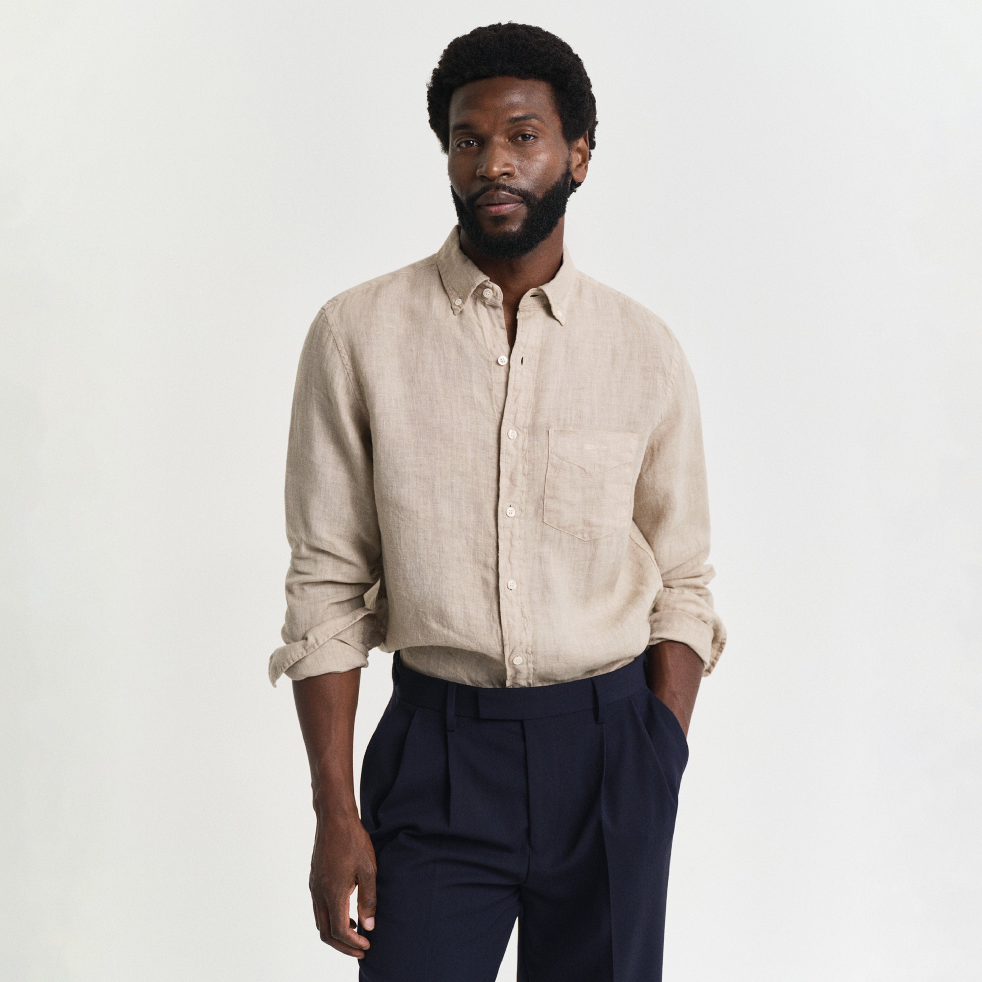 GANT Erkek Bej Regular Fit Düğmeli Yaka Keten Gömlek