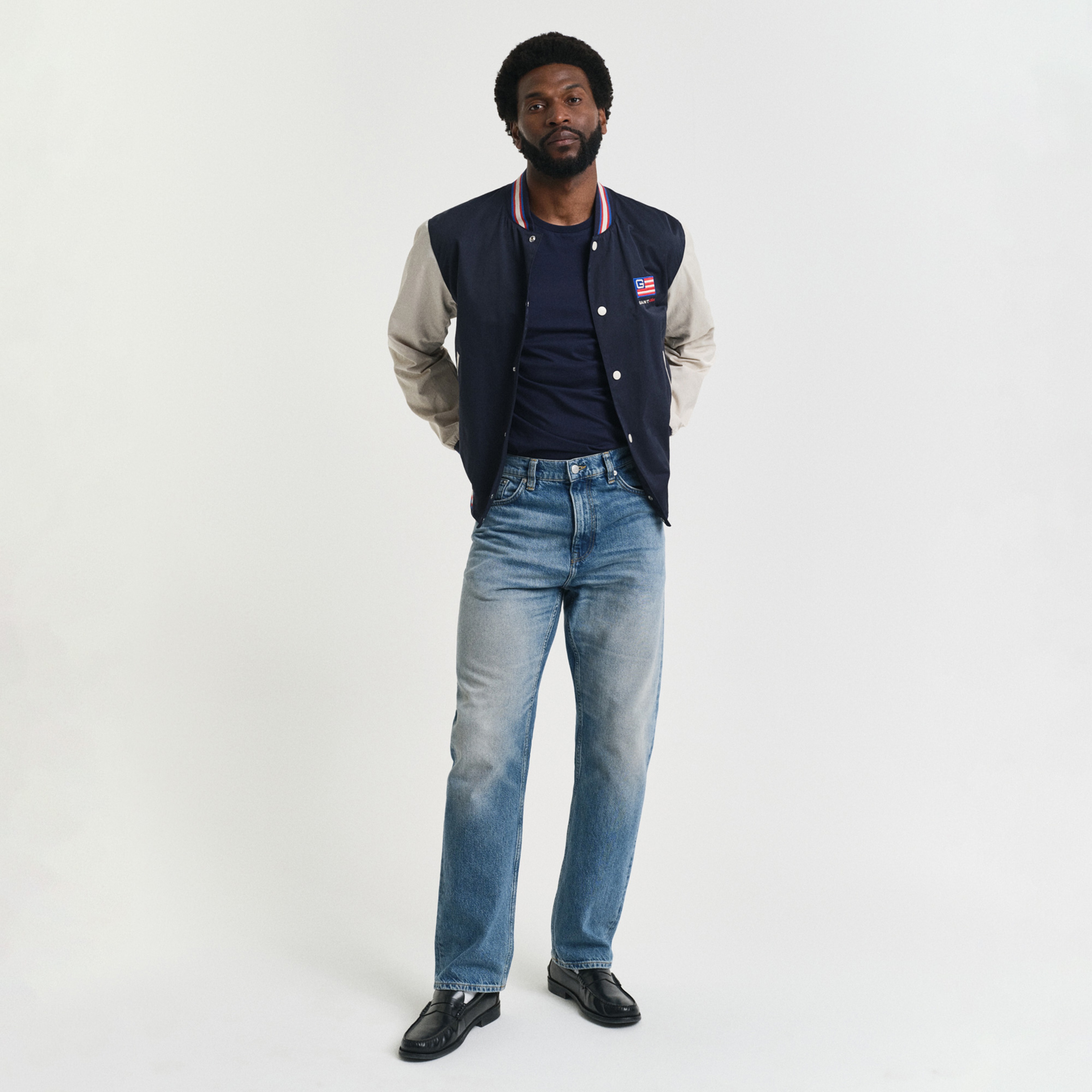 GANT Erkek Lacivert Regular Fit Bisiklet Yaka Logolu T-Shirt