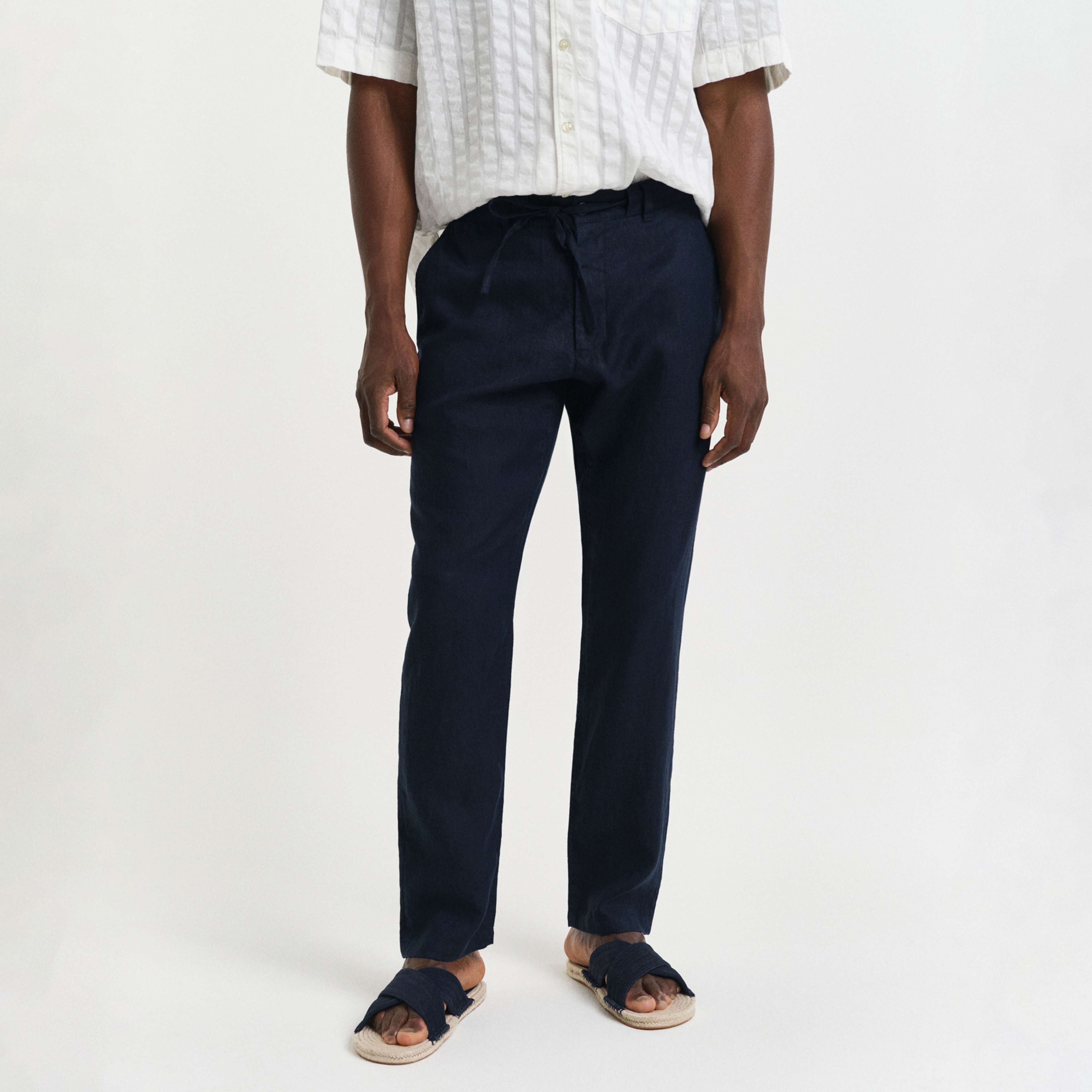 GANT Erkek Lacivert Relaxed Fit Pantolon