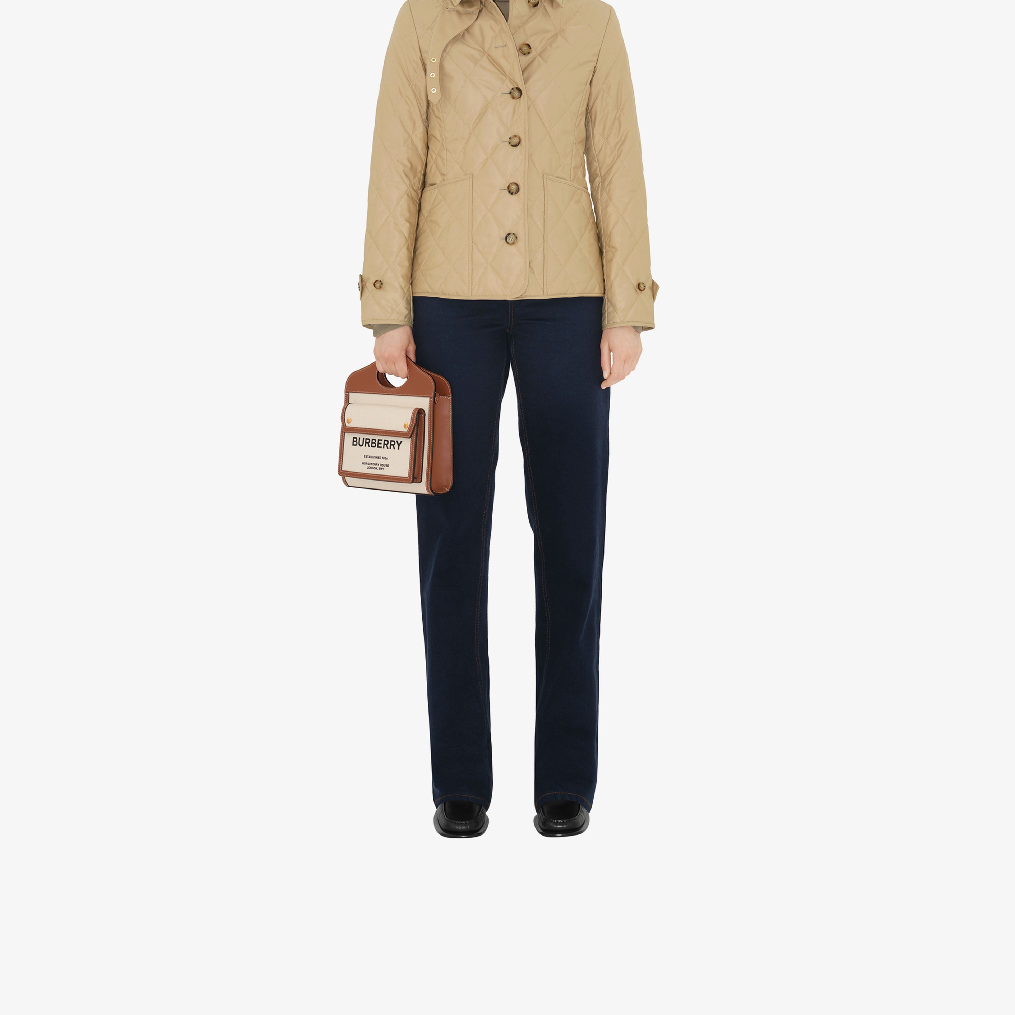 Burberry Mini Pocket Kadın Krem Rengi Omuz Çantası