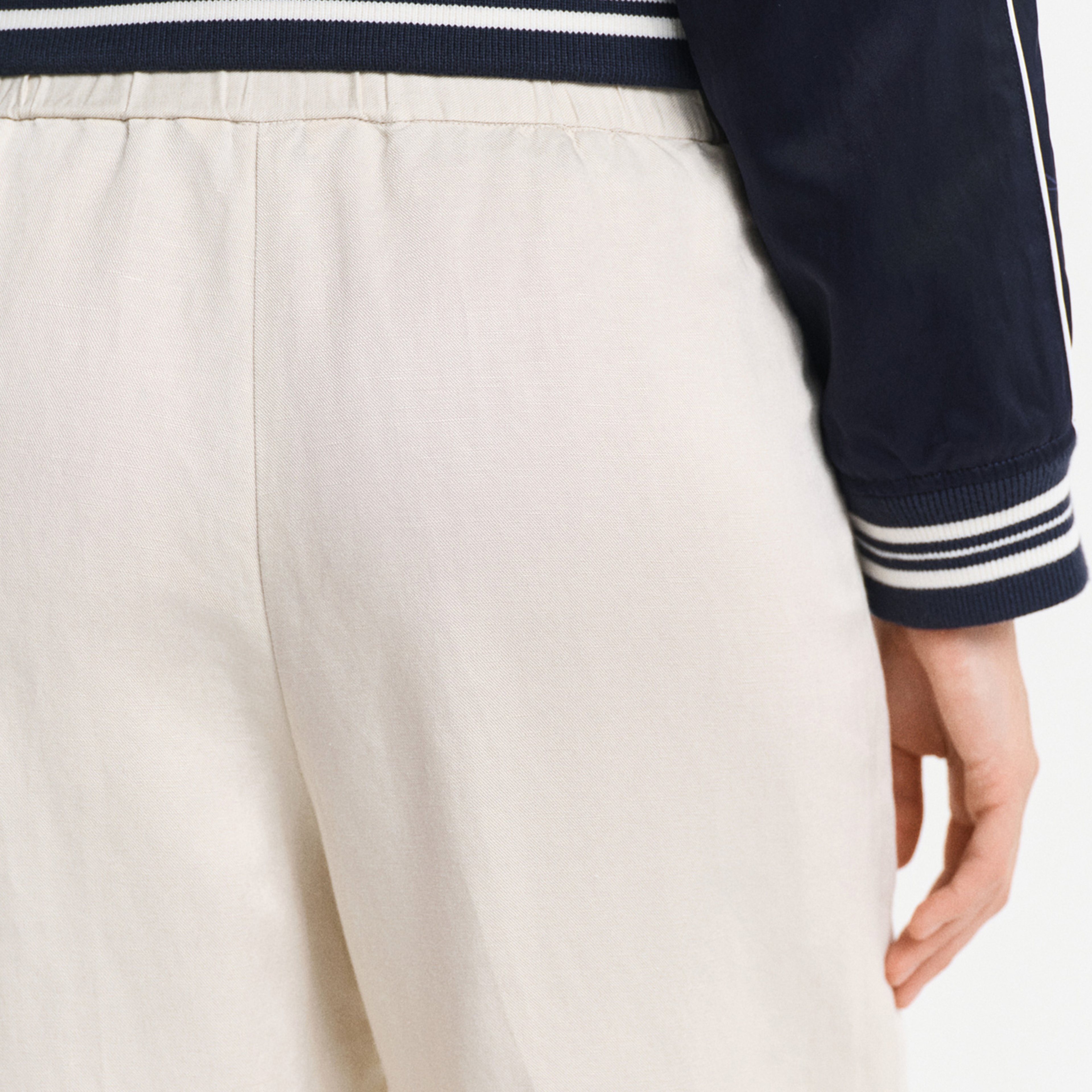 GANT Kadın Pembe Relaxed Fit Pantolon