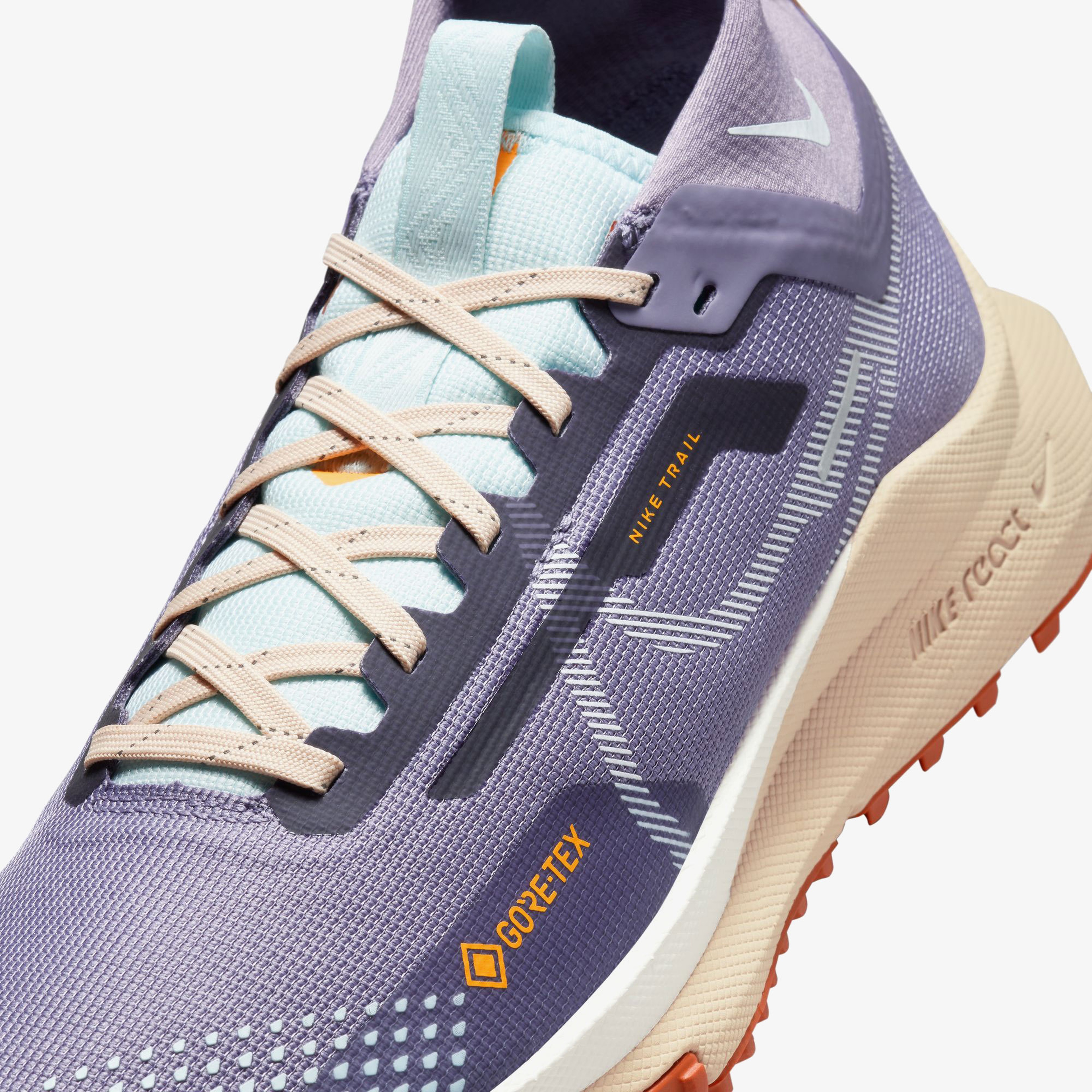 Nike React Pegasus Trail 4 Gore-Tex Kadın Mor Koşu Ayakkabısı