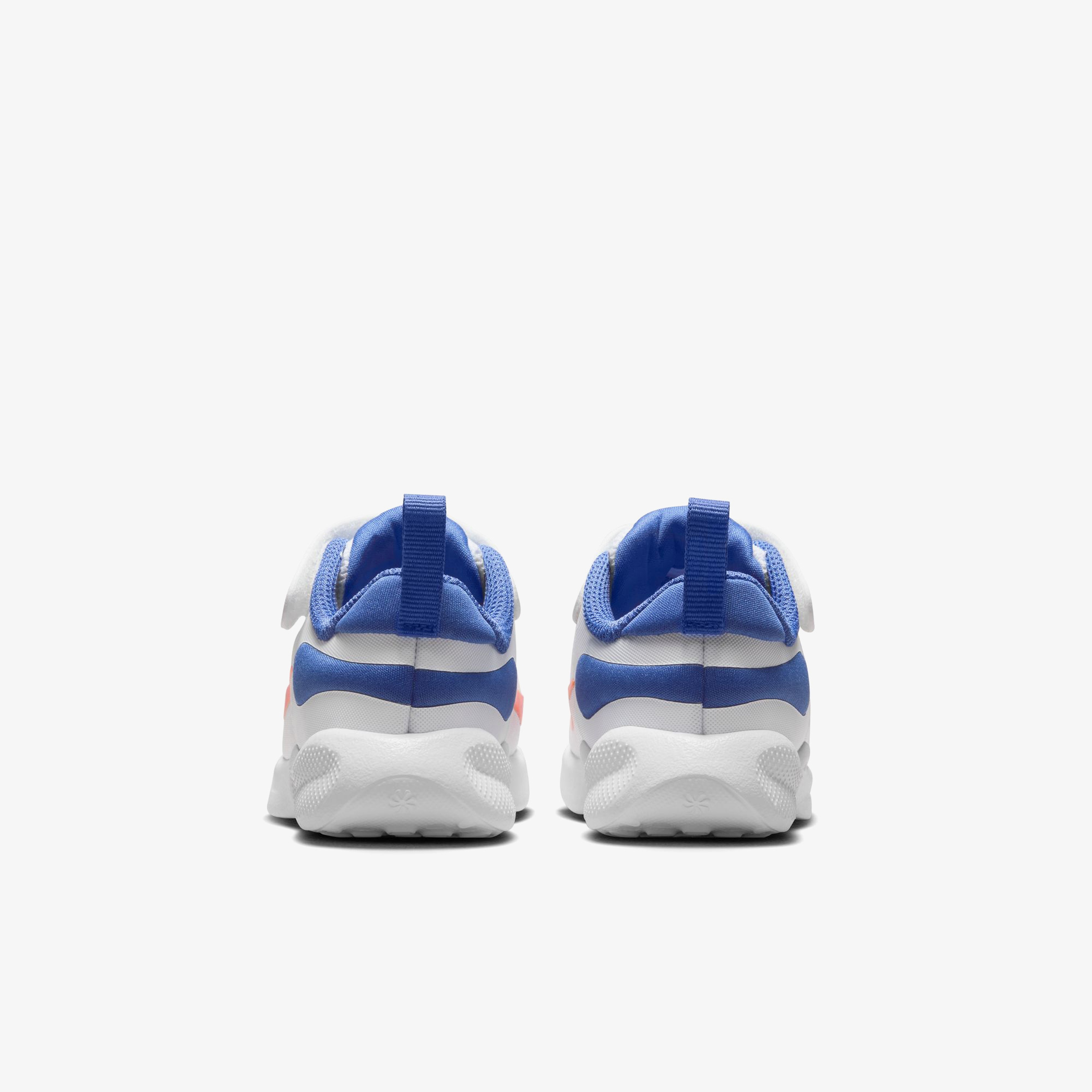 Nike Revolution 7 TDV Çocuk Beyaz Koşu Ayakkabısı