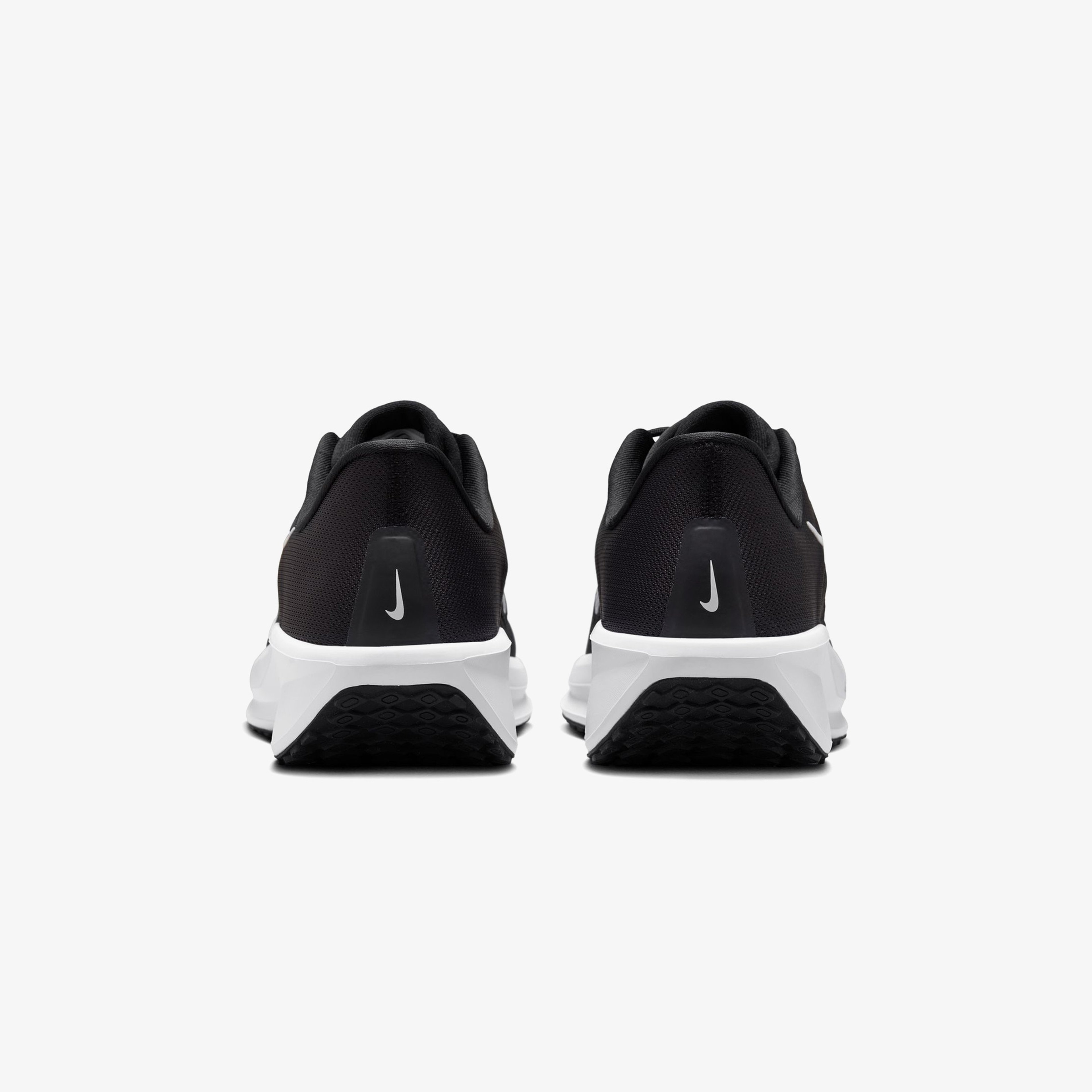 Nike Quest 6 Erkek Siyah Koşu Ayakkabısı