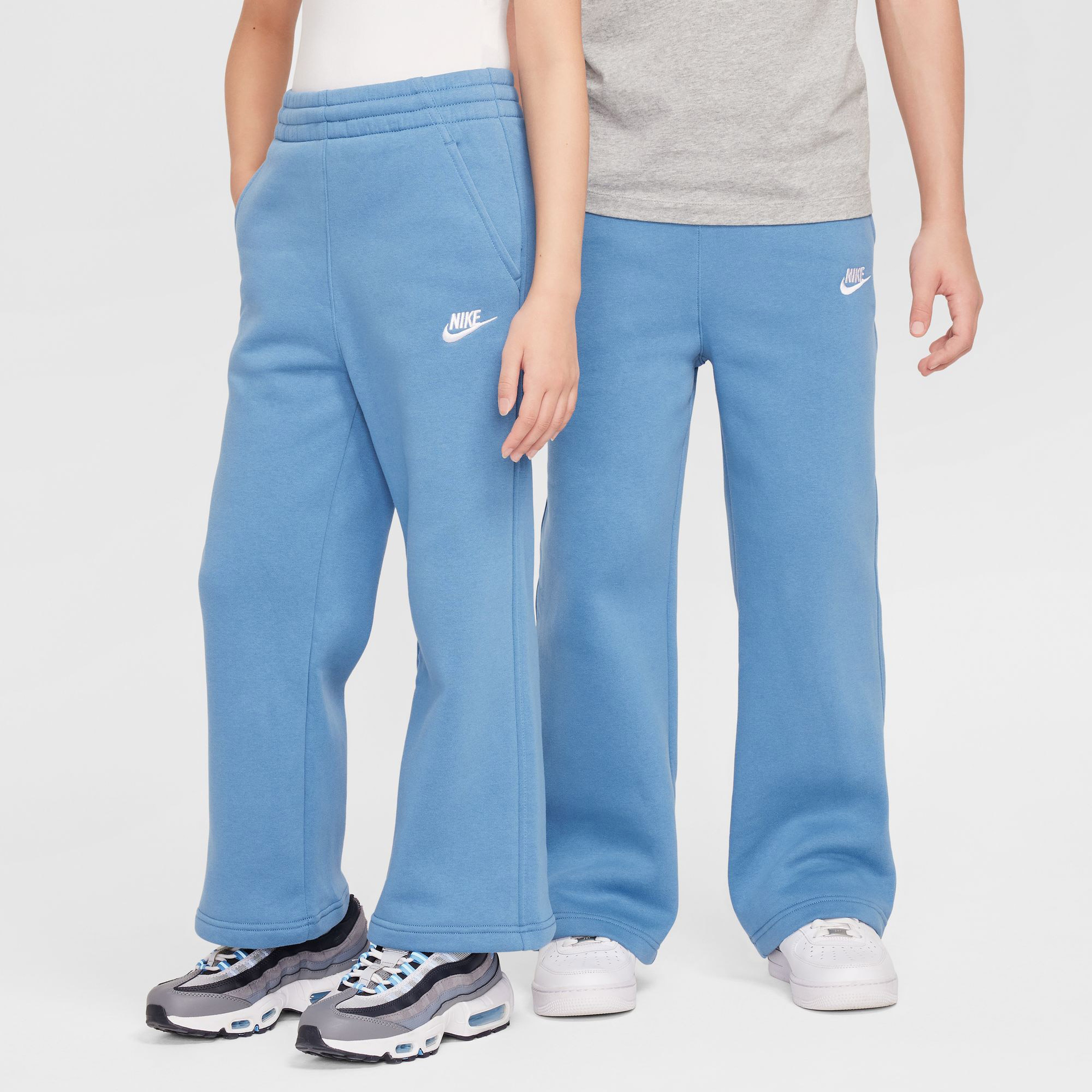 Nike Club Fleece Çocuk Mavi Günlük Eşofman Altı