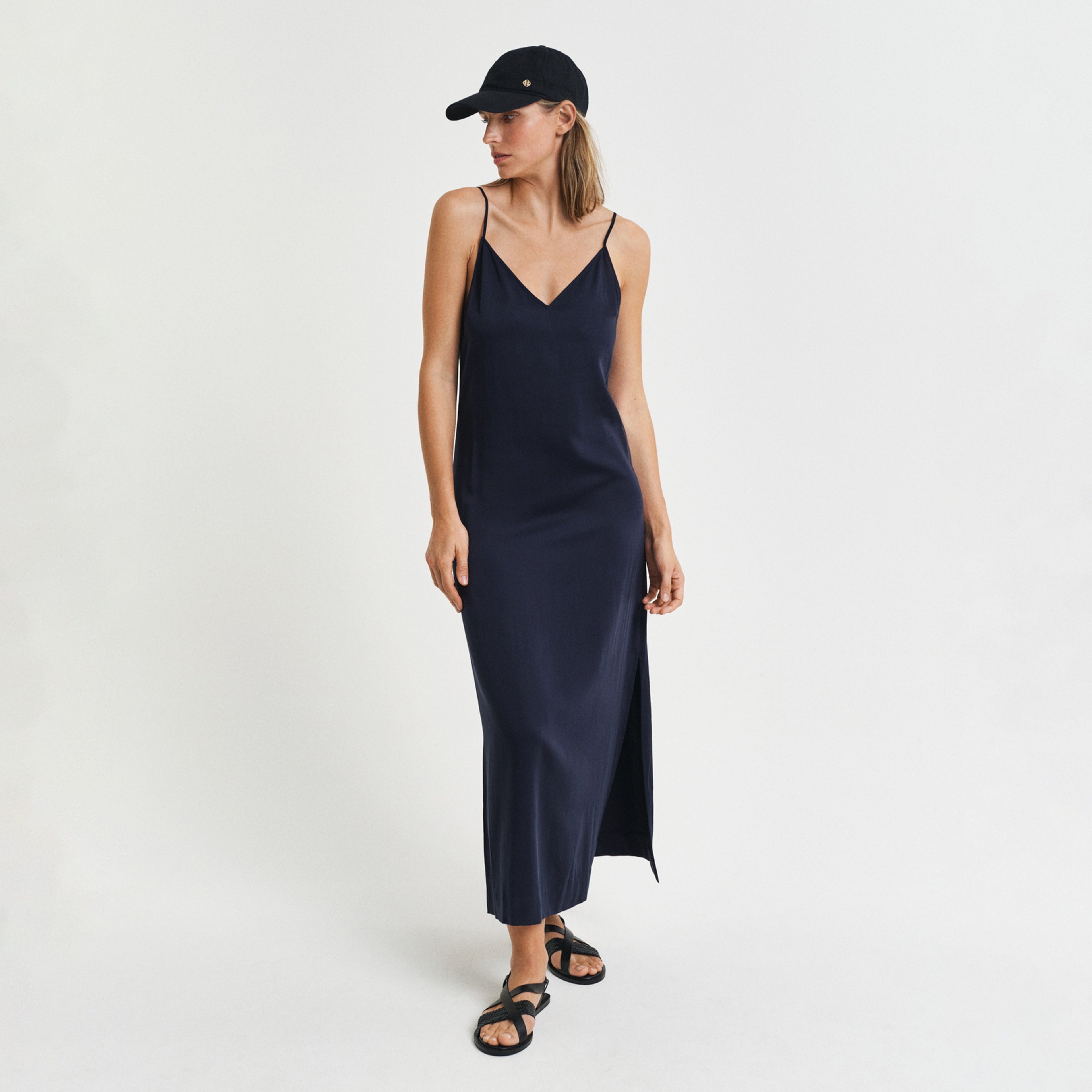 GANT Kadın Lacivert Regular Fit V Yaka Elbise