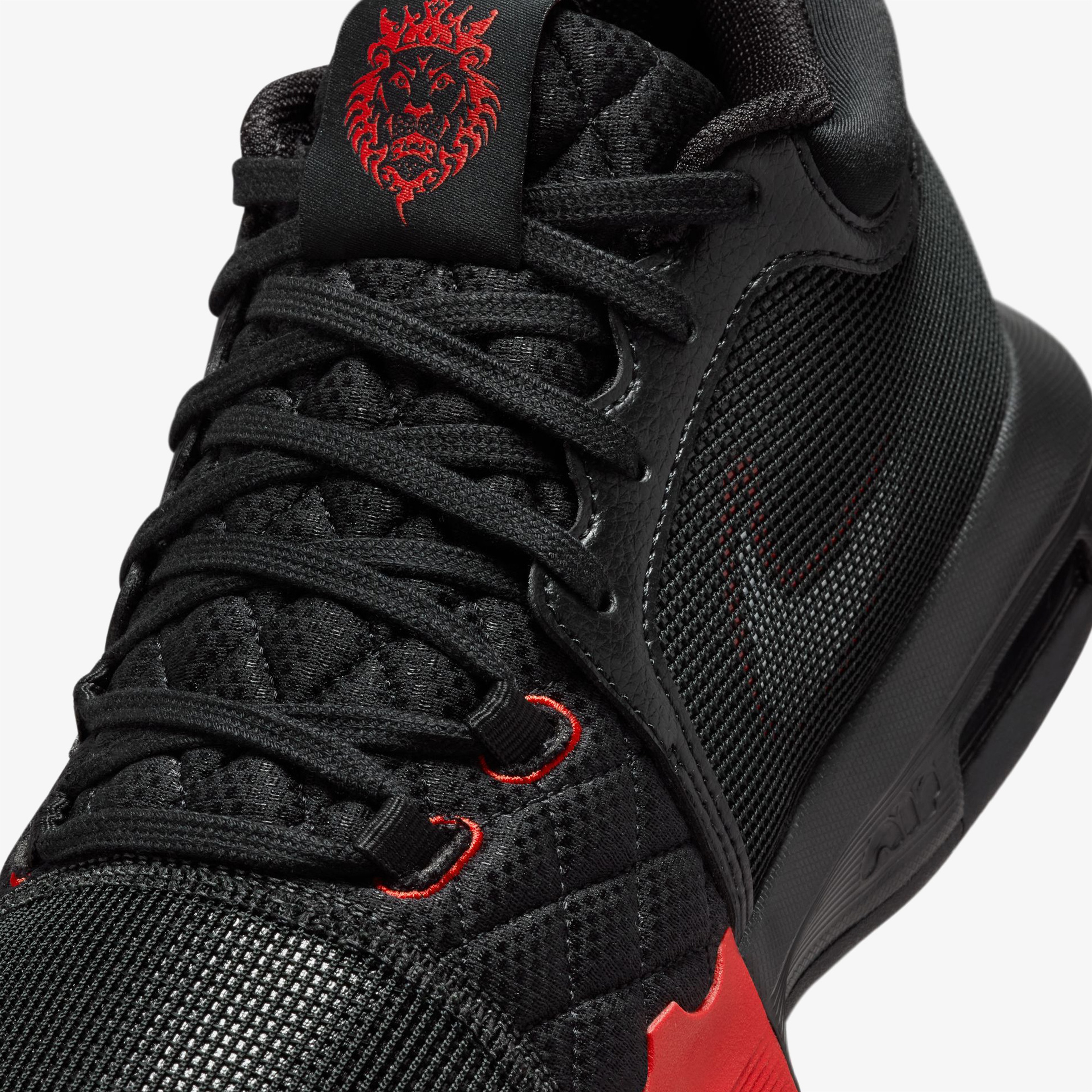 Nike Lebron Witness 8 Erkek Siyah Basketbol Ayakkabısı