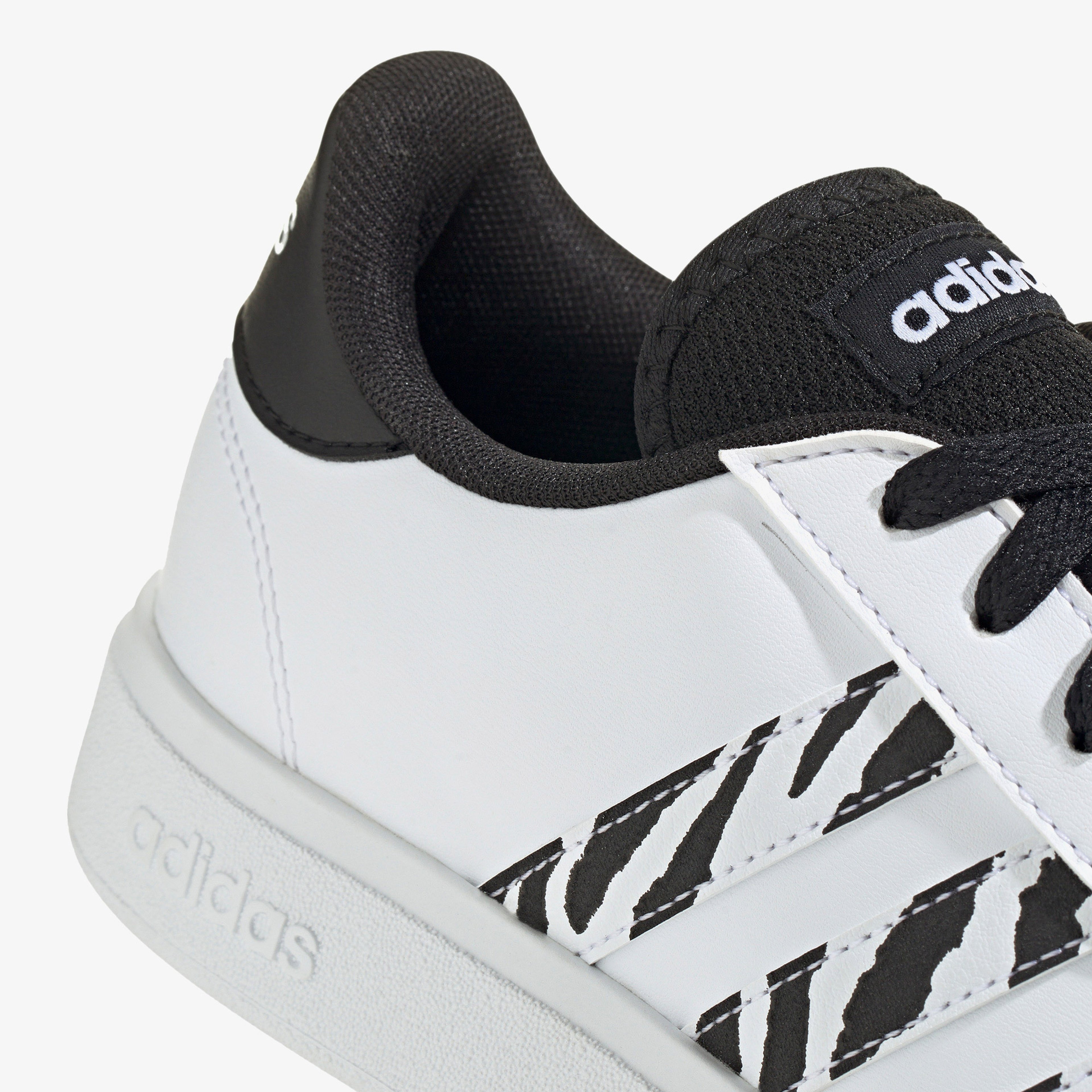 adidas Grand Court Base Kadın Beyaz Sneaker