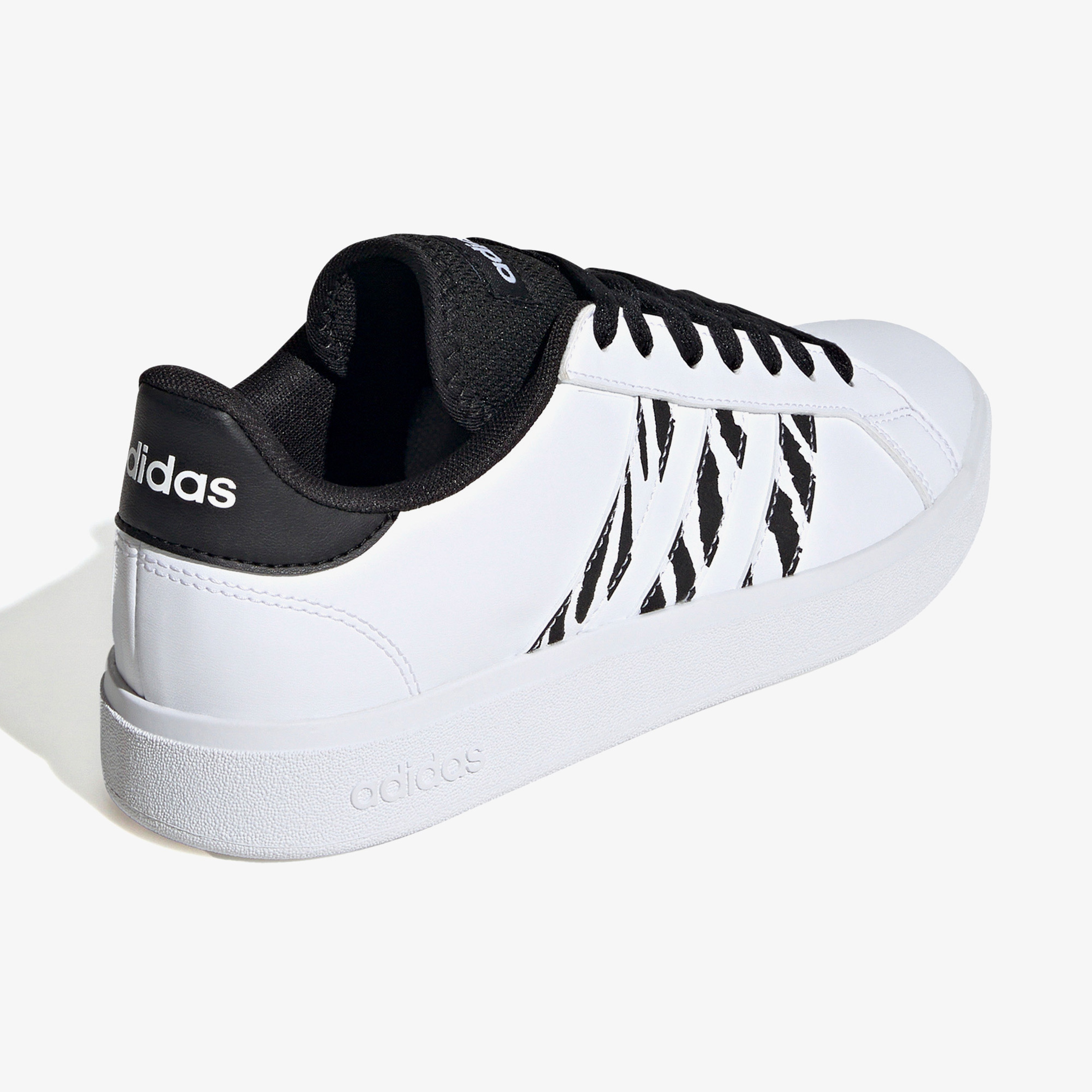 adidas Grand Court Base Kadın Beyaz Sneaker