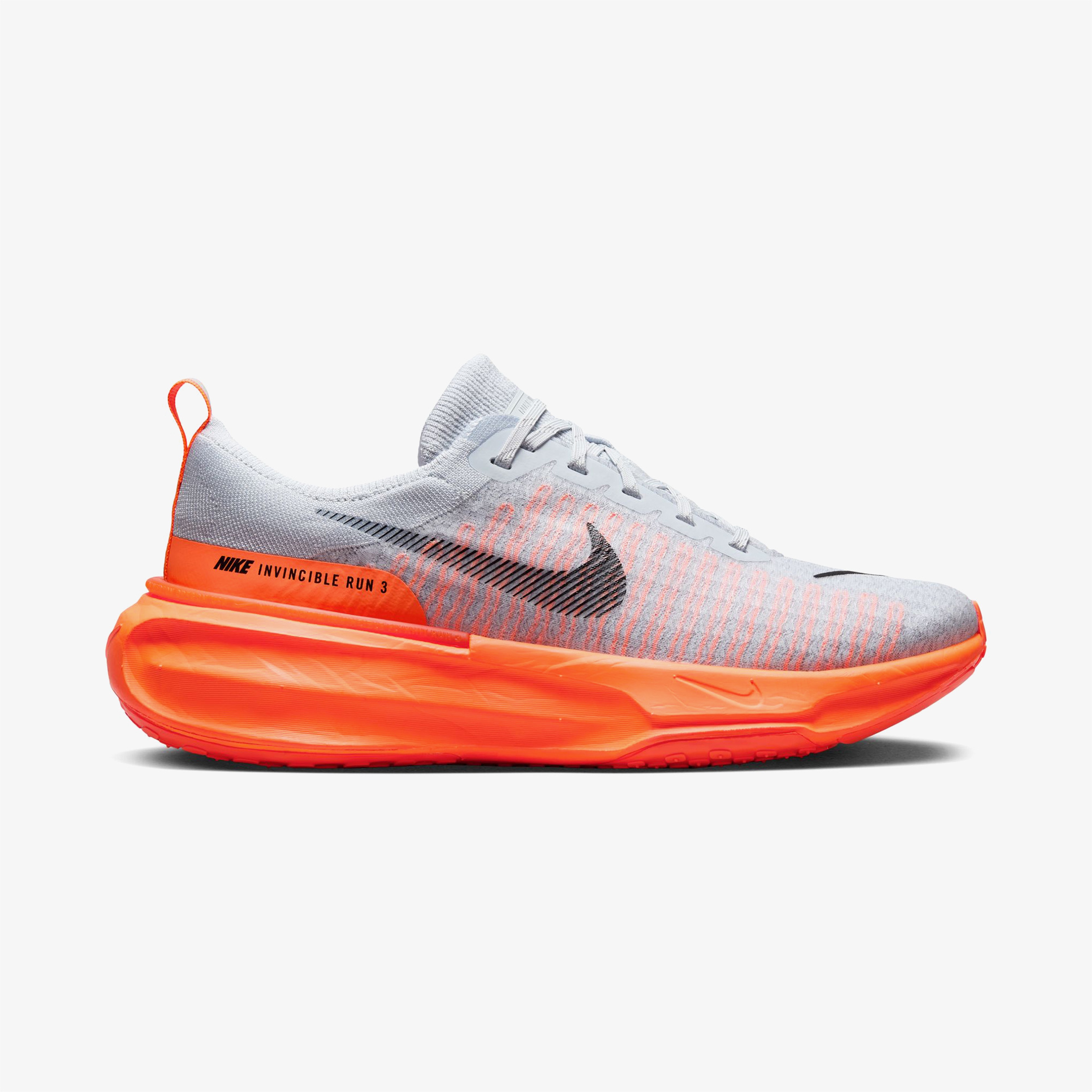 Nike ZoomX Invincible 3 Erkek GriKoşu Ayakkabısı