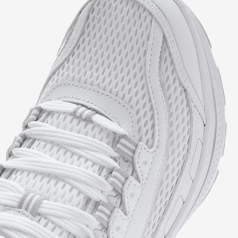 Skechers Go Run Consistent 2.0 Strava Kadın Beyaz Koşu Ayakkabısı