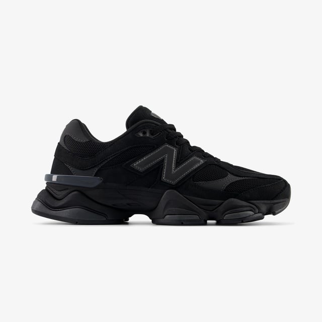 New Balance New Balance 9060 Lifestyle Unisex Siyah Spor Ayakkabı Occasion'da! Siyah - 2. görsel