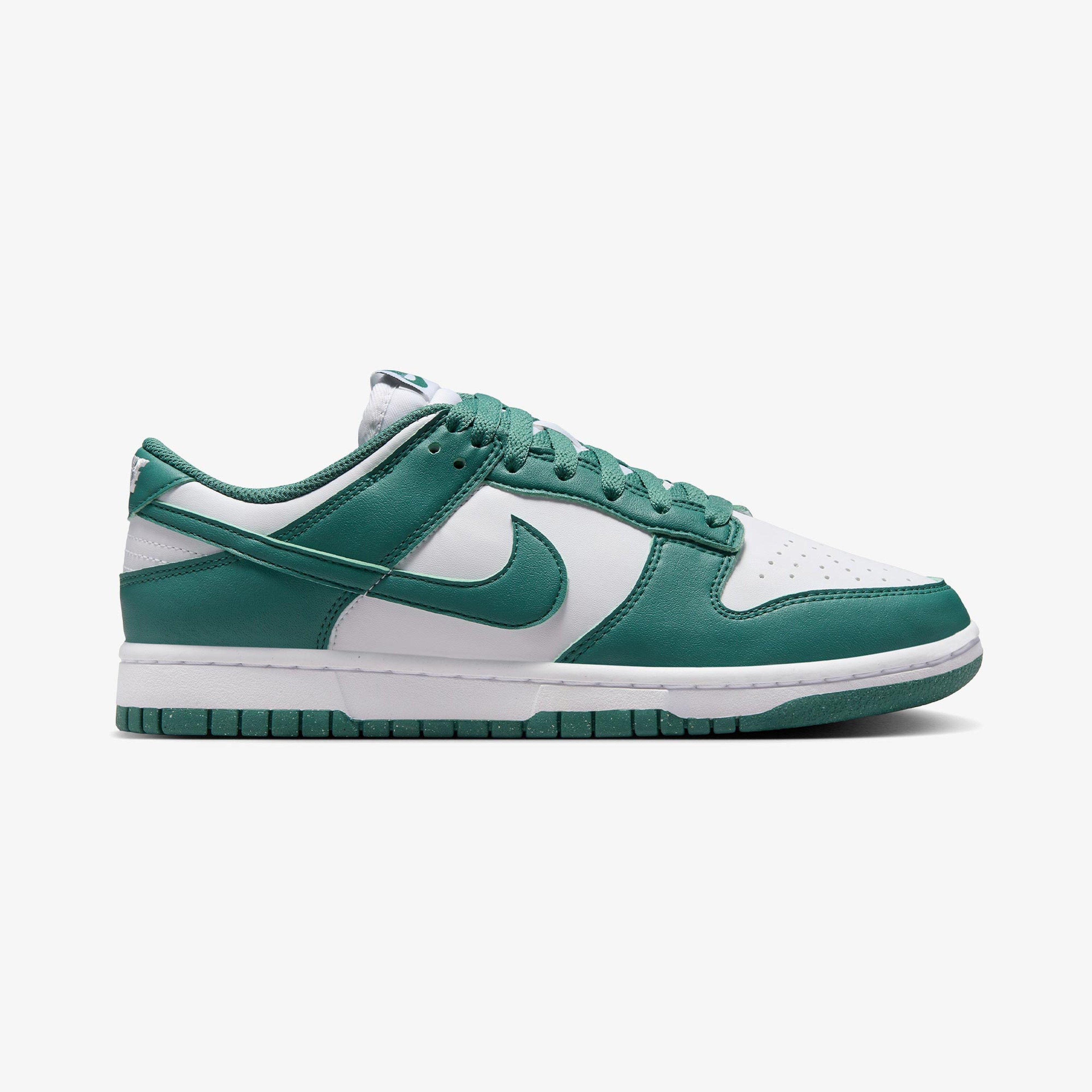 Nike Dunk Low Kadın Beyaz Sneaker