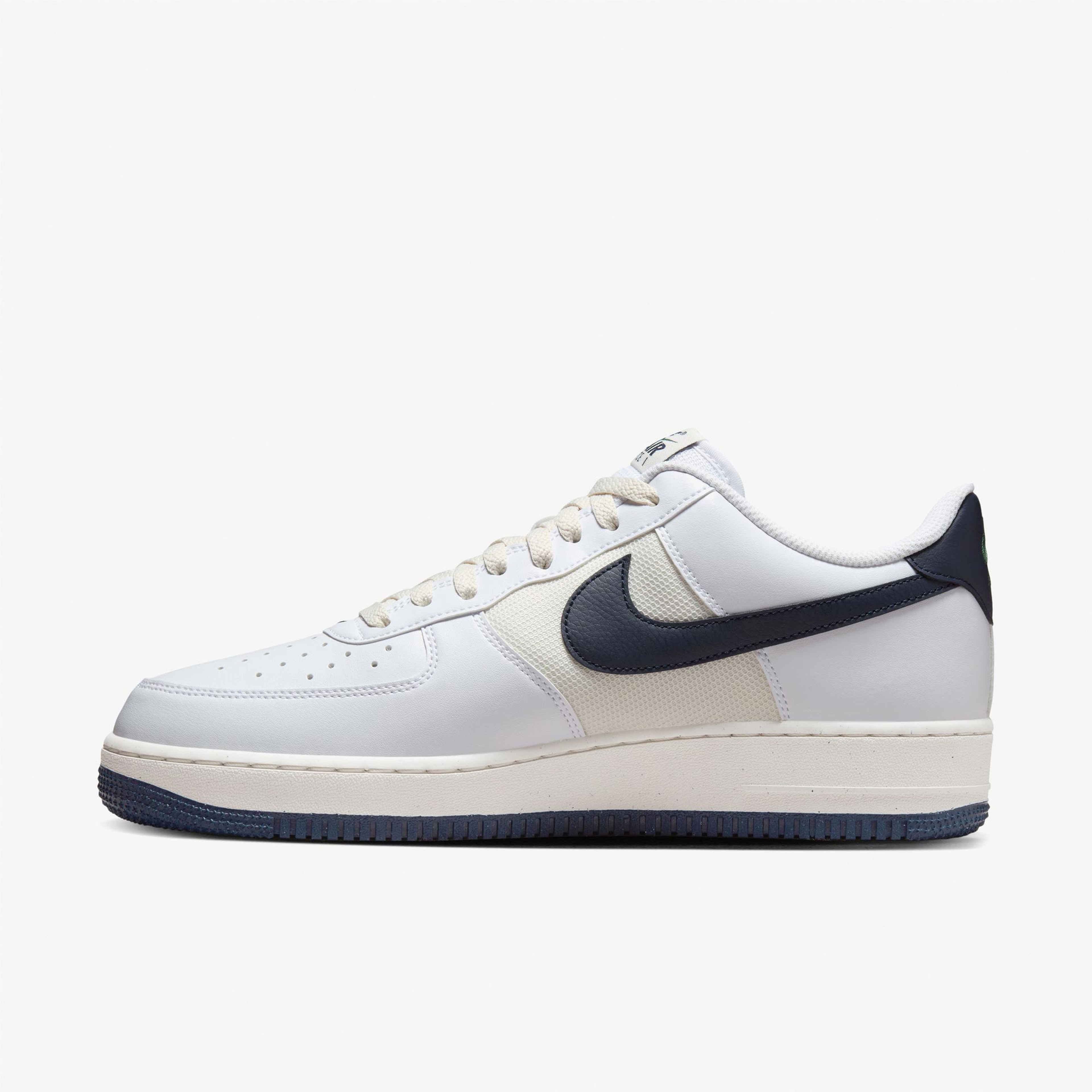 Nike Air Force 1 07 Erkek Beyaz Sneaker