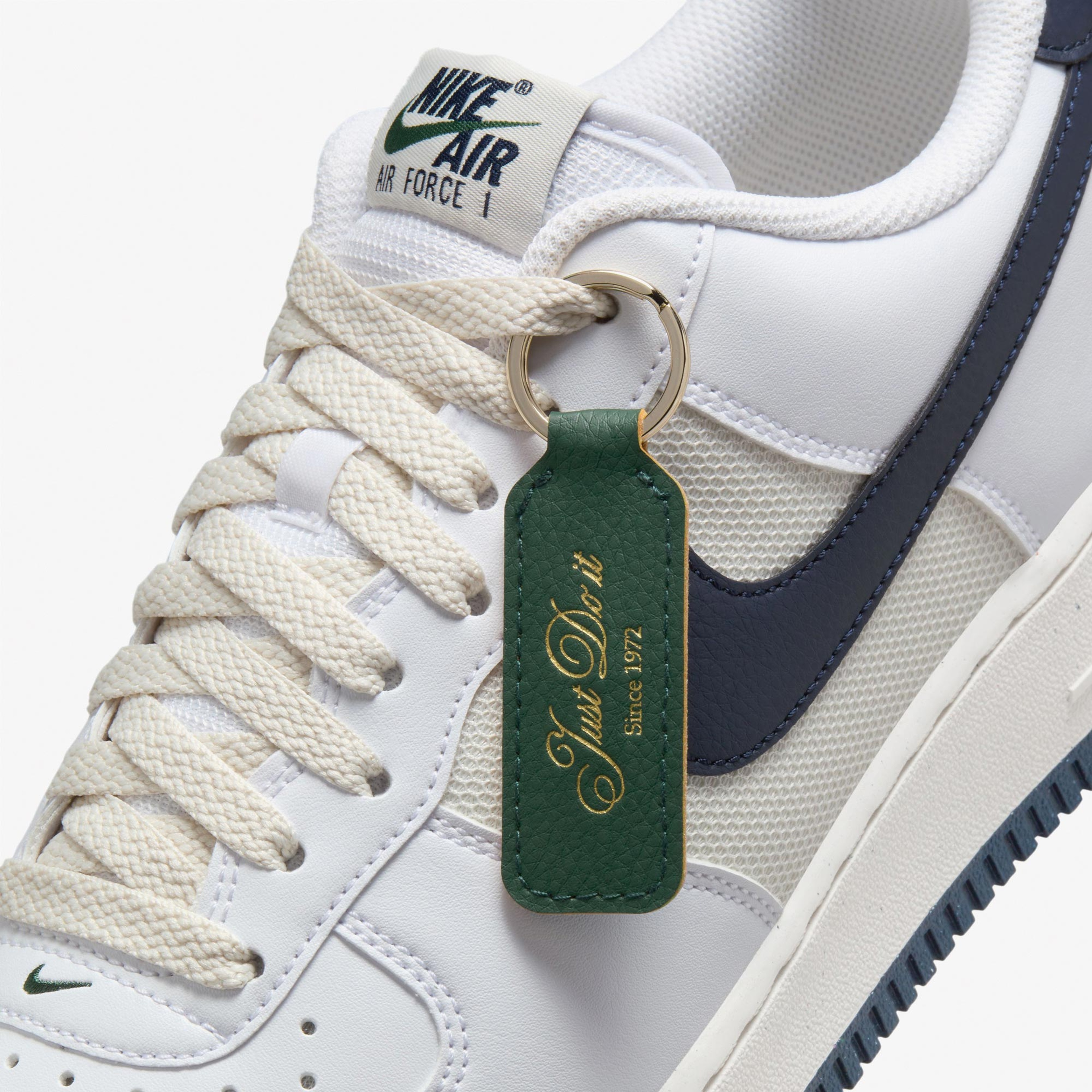 Nike Air Force 1 07 Erkek Beyaz Sneaker