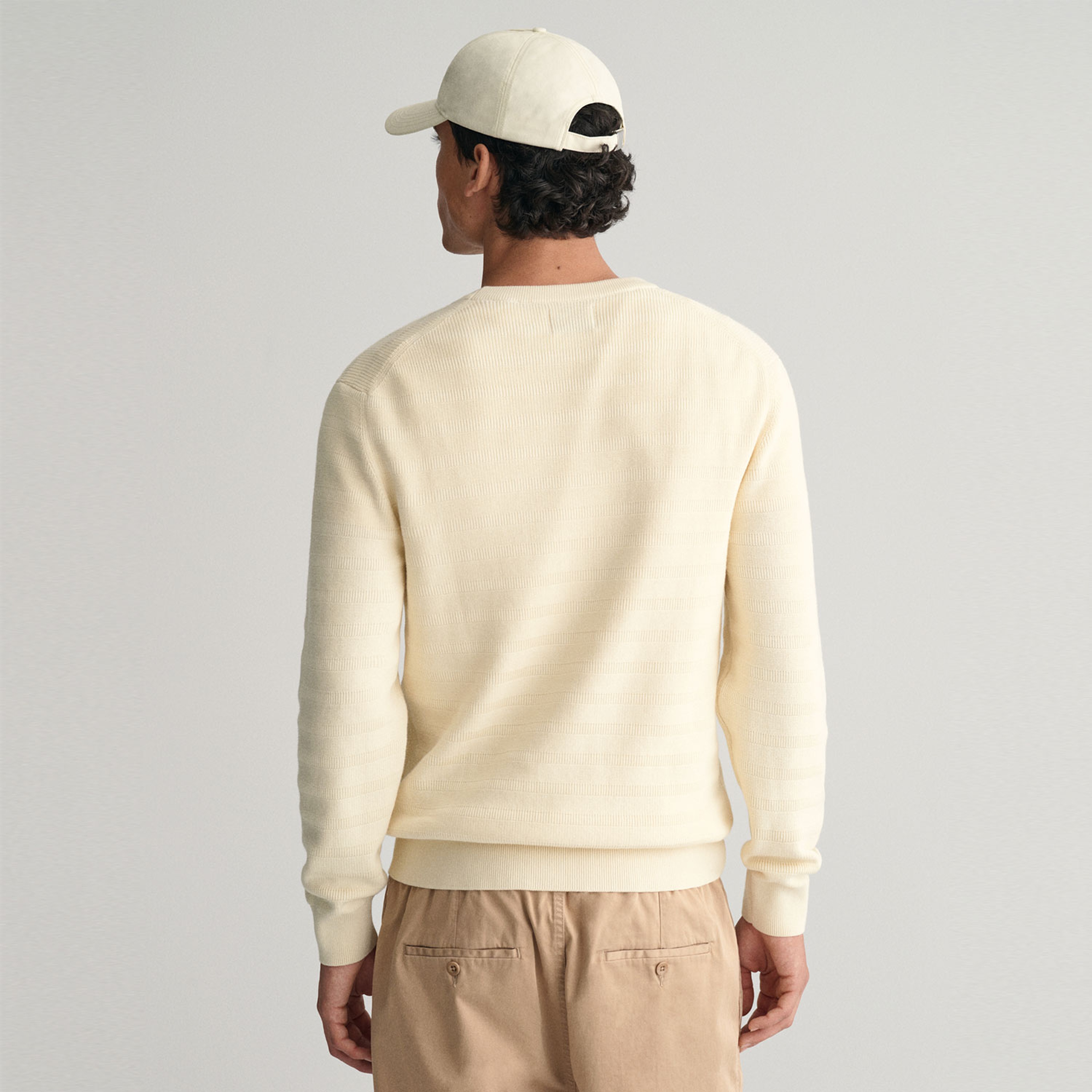 GANT Erkek Krem Regular Fit Bisiklet Yaka Logolu Kazak