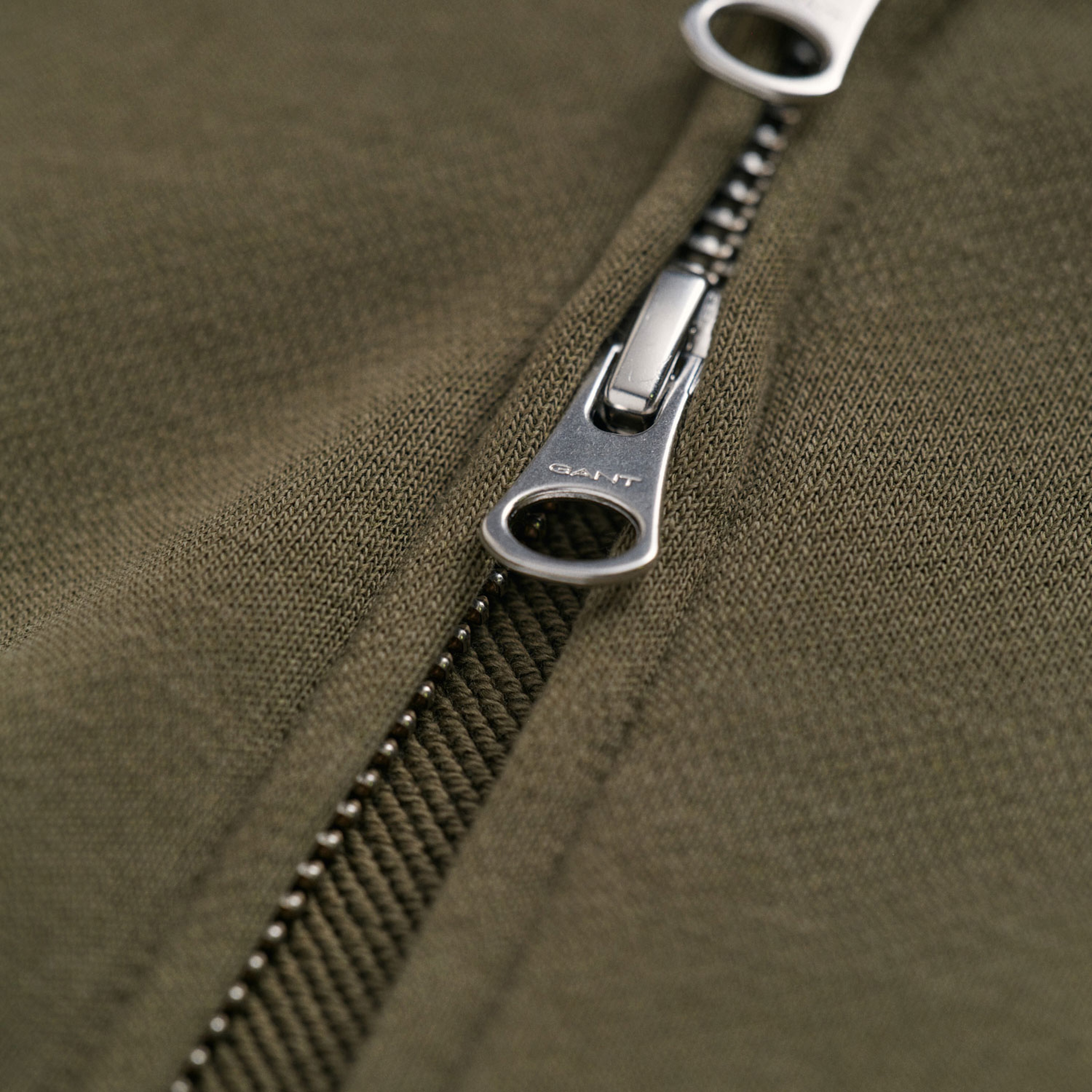 GANT Erkek Yeşil Regular Fit Fermuarlı Sweatshirt