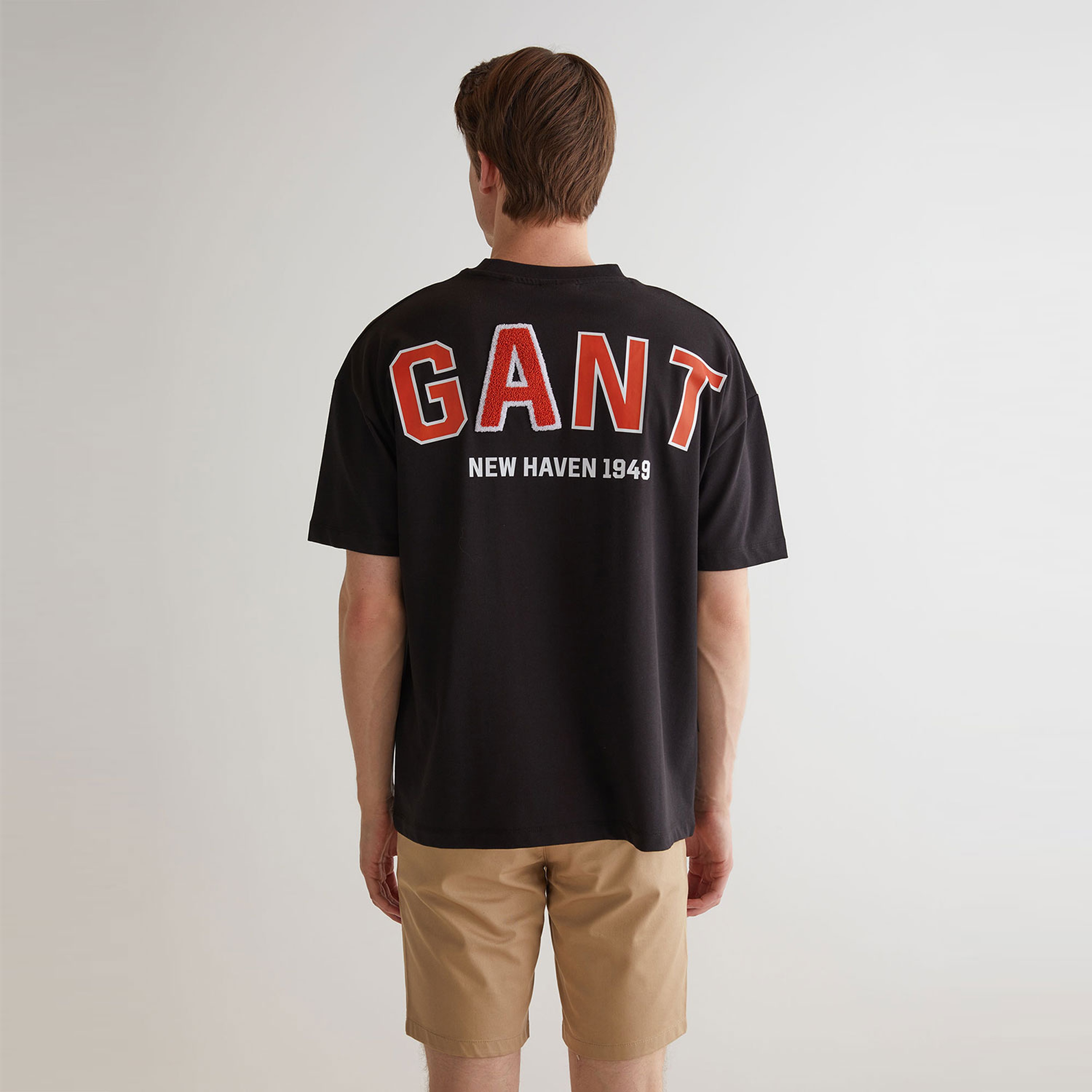 GANT Erkek Siyah Oversize Fit Bisiklet Yaka Logolu T-shirt