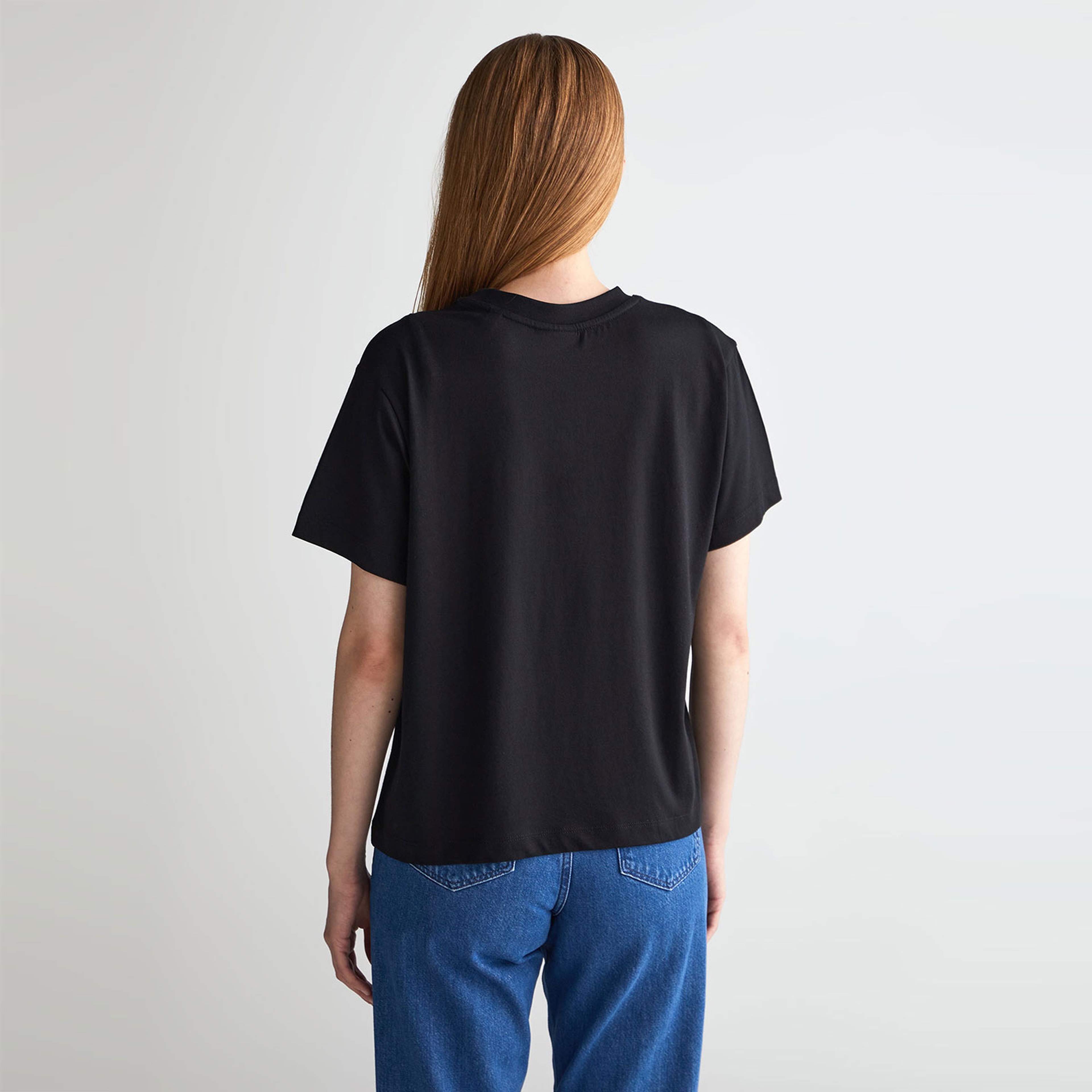GANT Kadın Siyah Oversize Fit Bisiklet Yaka Logolu T-shirt