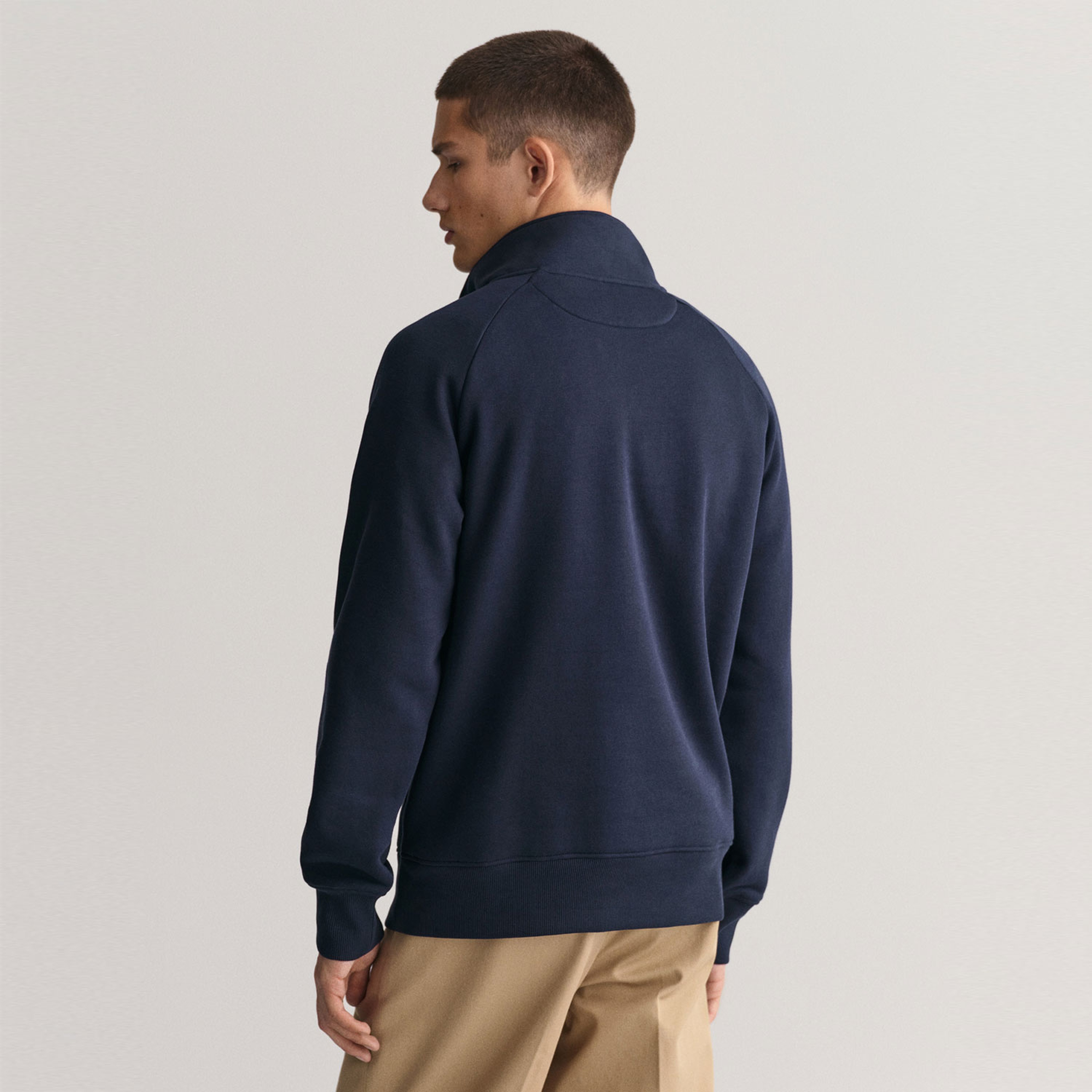 GANT Erkek Lacivert Regular Fit Yarım Fermuarlı Logolu Sweatshirt