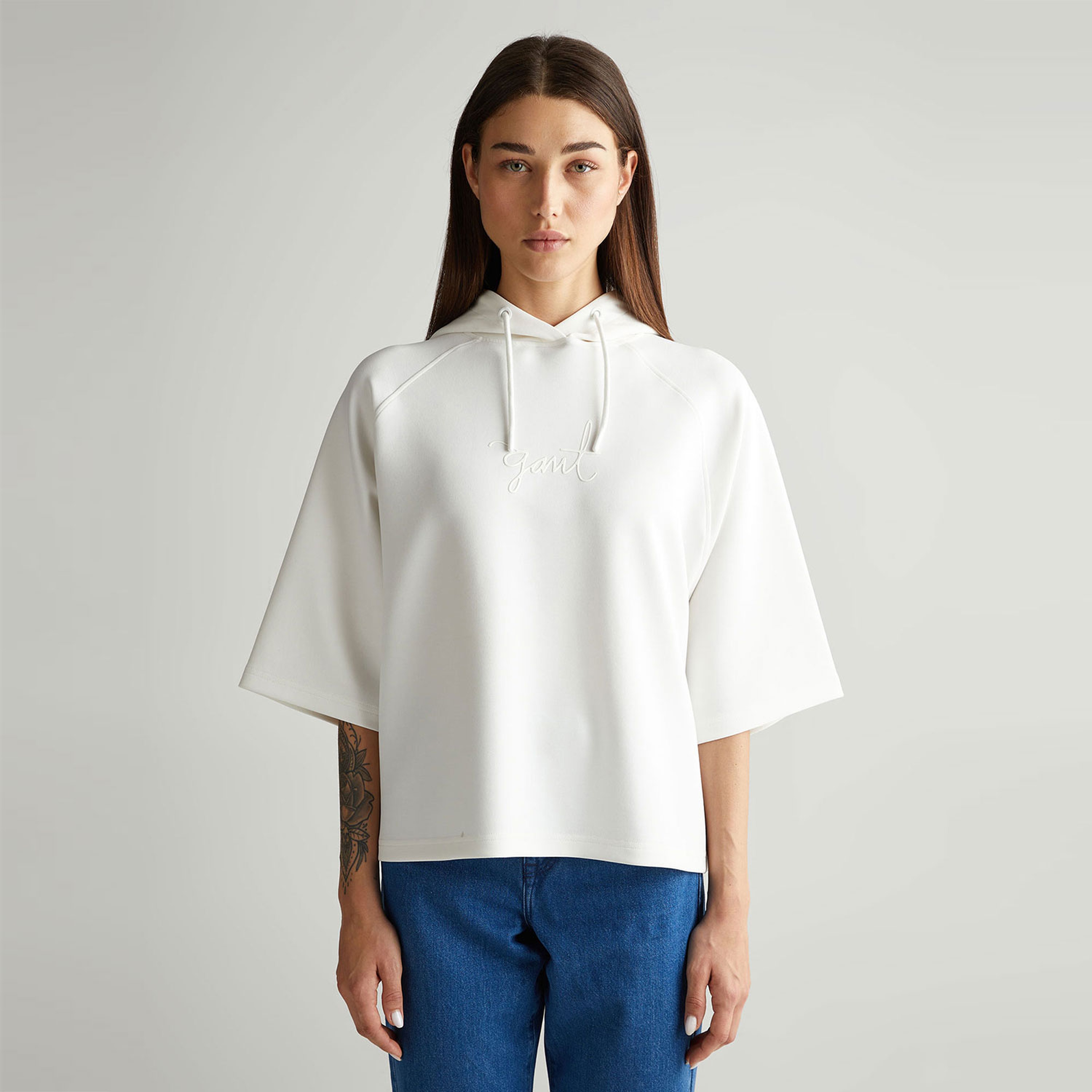 GANT Kadın Krem Oversize Fit Kapüşonlu Logolu Sweatshirt